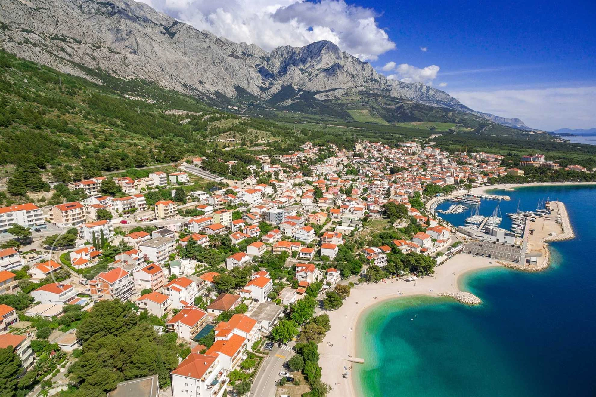 Obiteljska Villa Skalinada s privatnim bazenom, Baška Voda