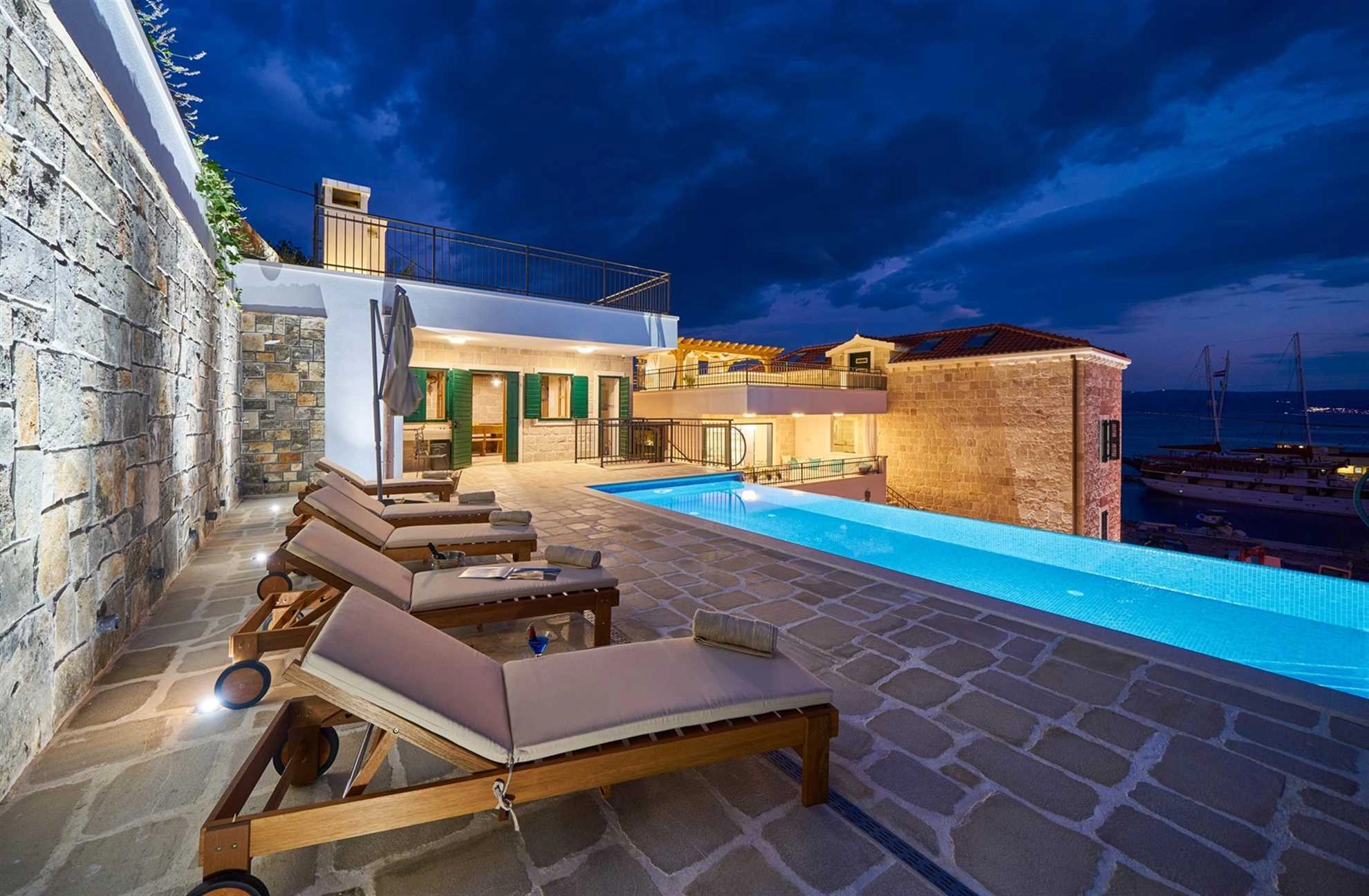 ORVAS-VILLA 281 - 1797761 Orvas-Villa 281