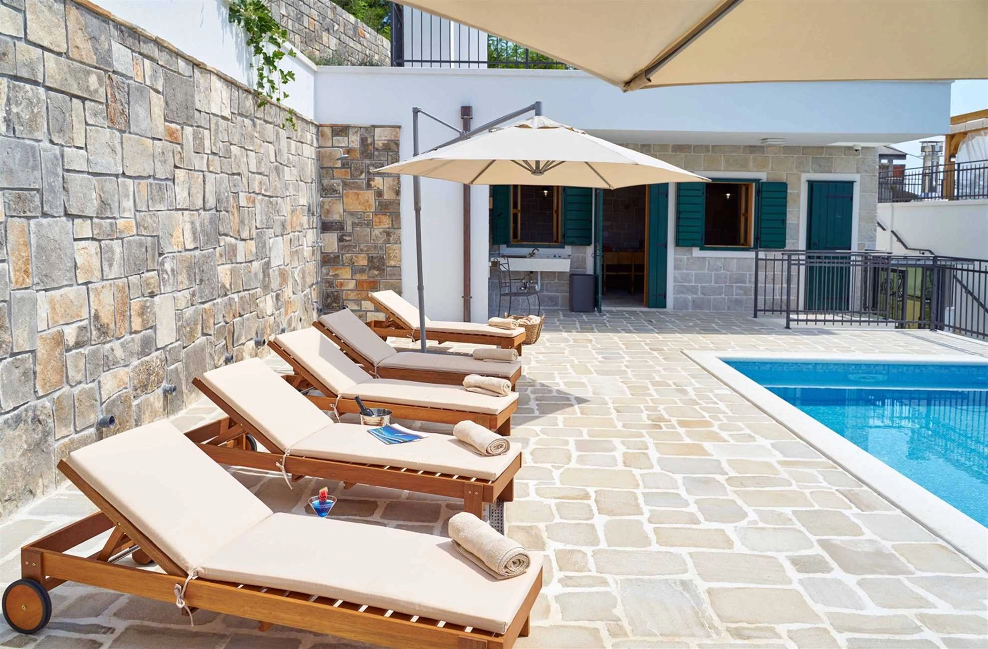 ORVAS-VILLA 281 - 1797762 Orvas-Villa 281