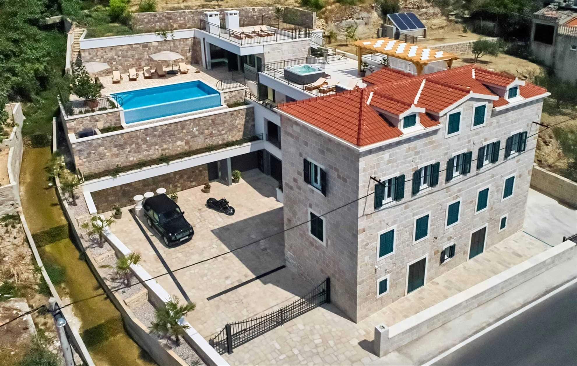 ORVAS-VILLA 281 - 1797794 Orvas-Villa 281