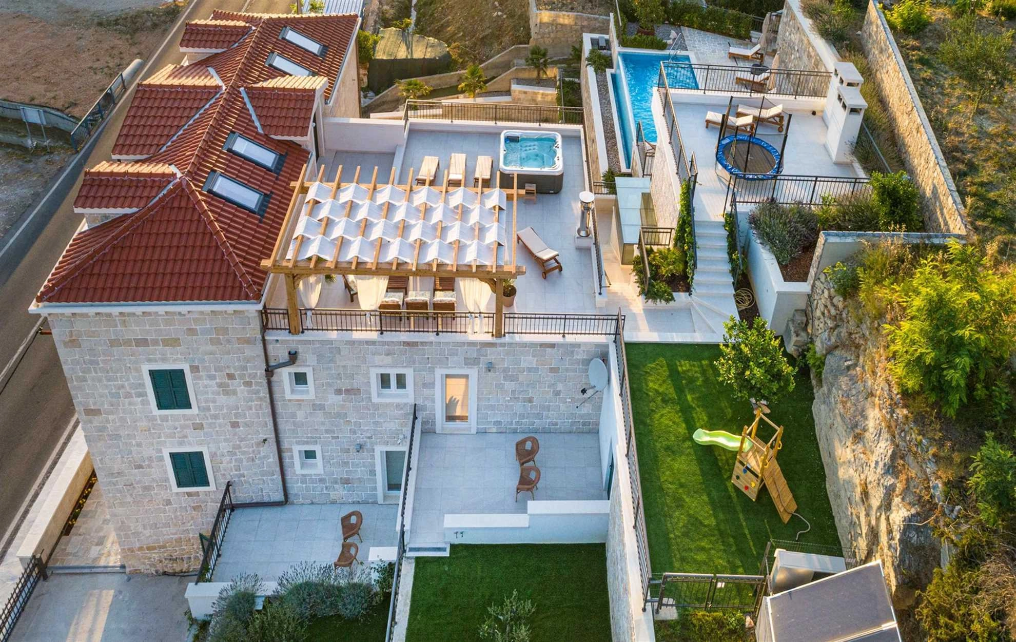 ORVAS-VILLA 281 - 1797799 Orvas-Villa 281