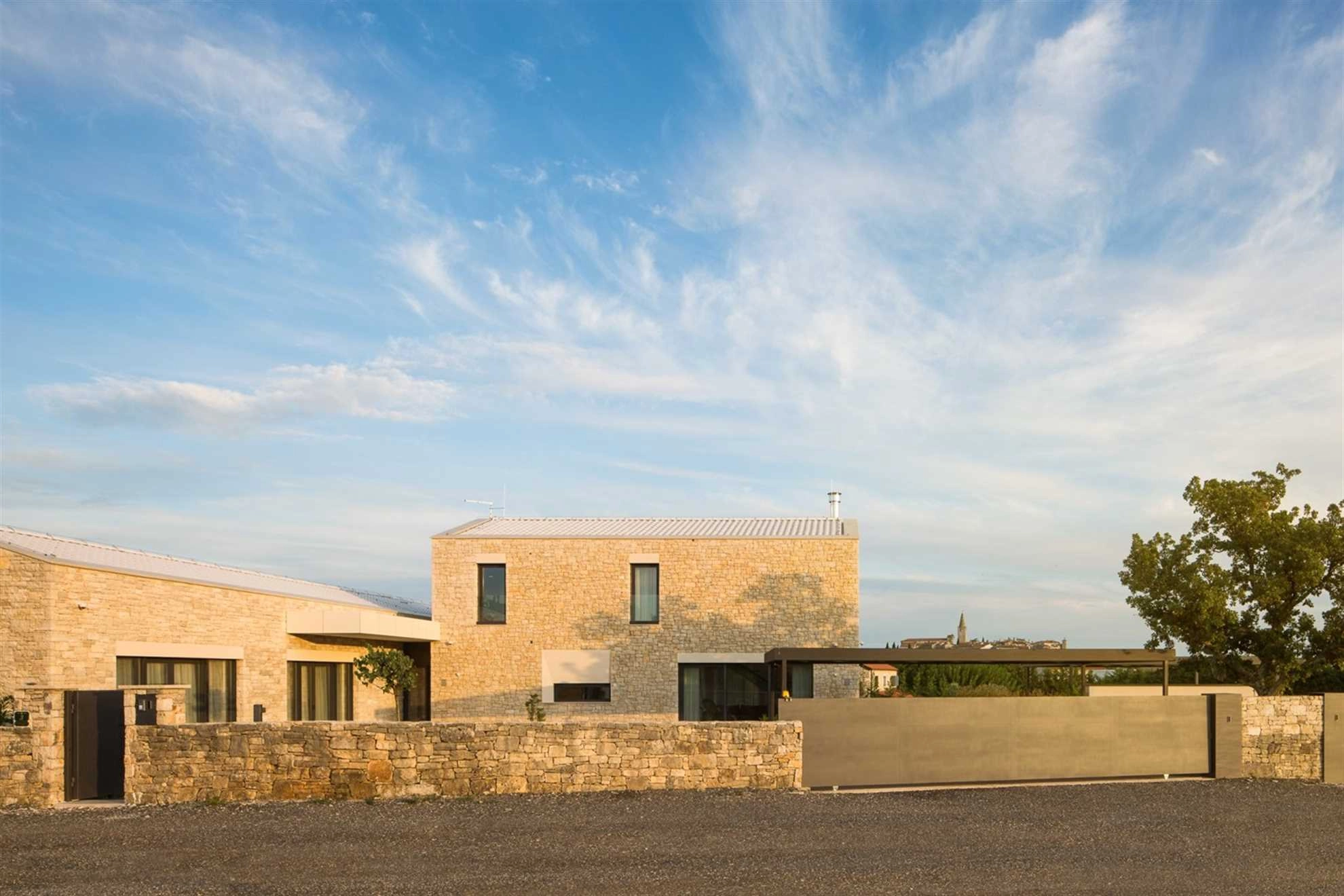 ORVAS VILLA 270 - 1812280 Orvas Villa 270