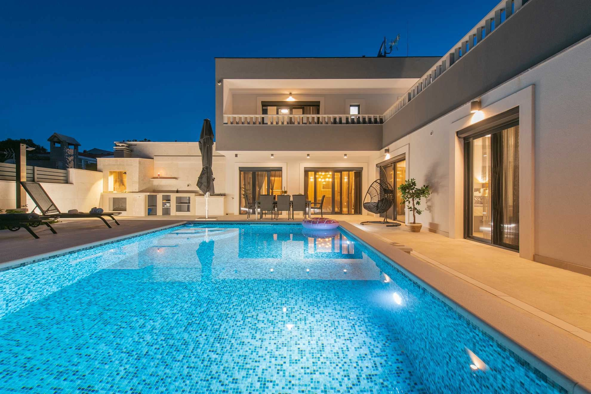 Orvas Villa 302, family villa, private heated pool