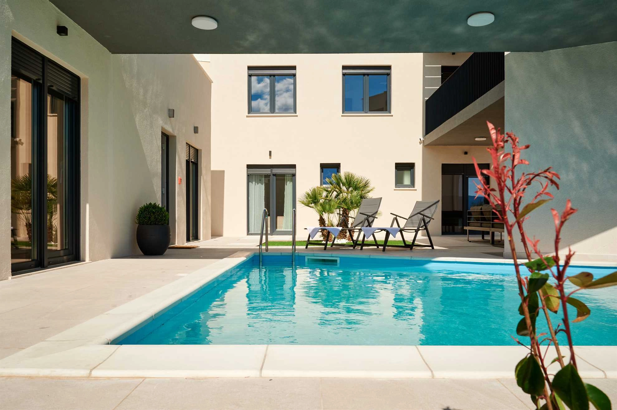 Villa Stella, Dugi Rat