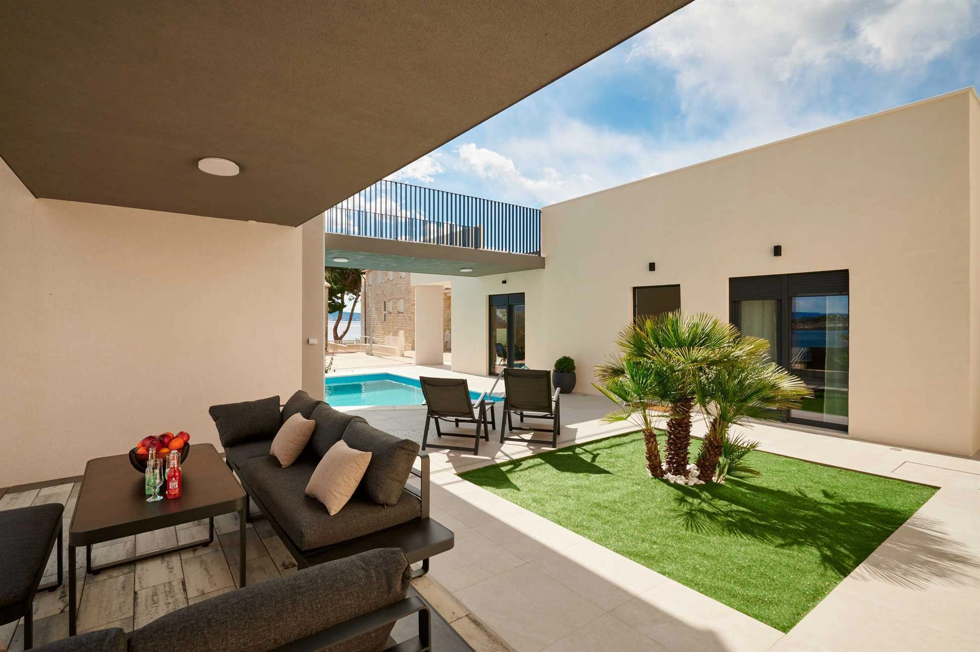 Villa Stella, Dugi Rat