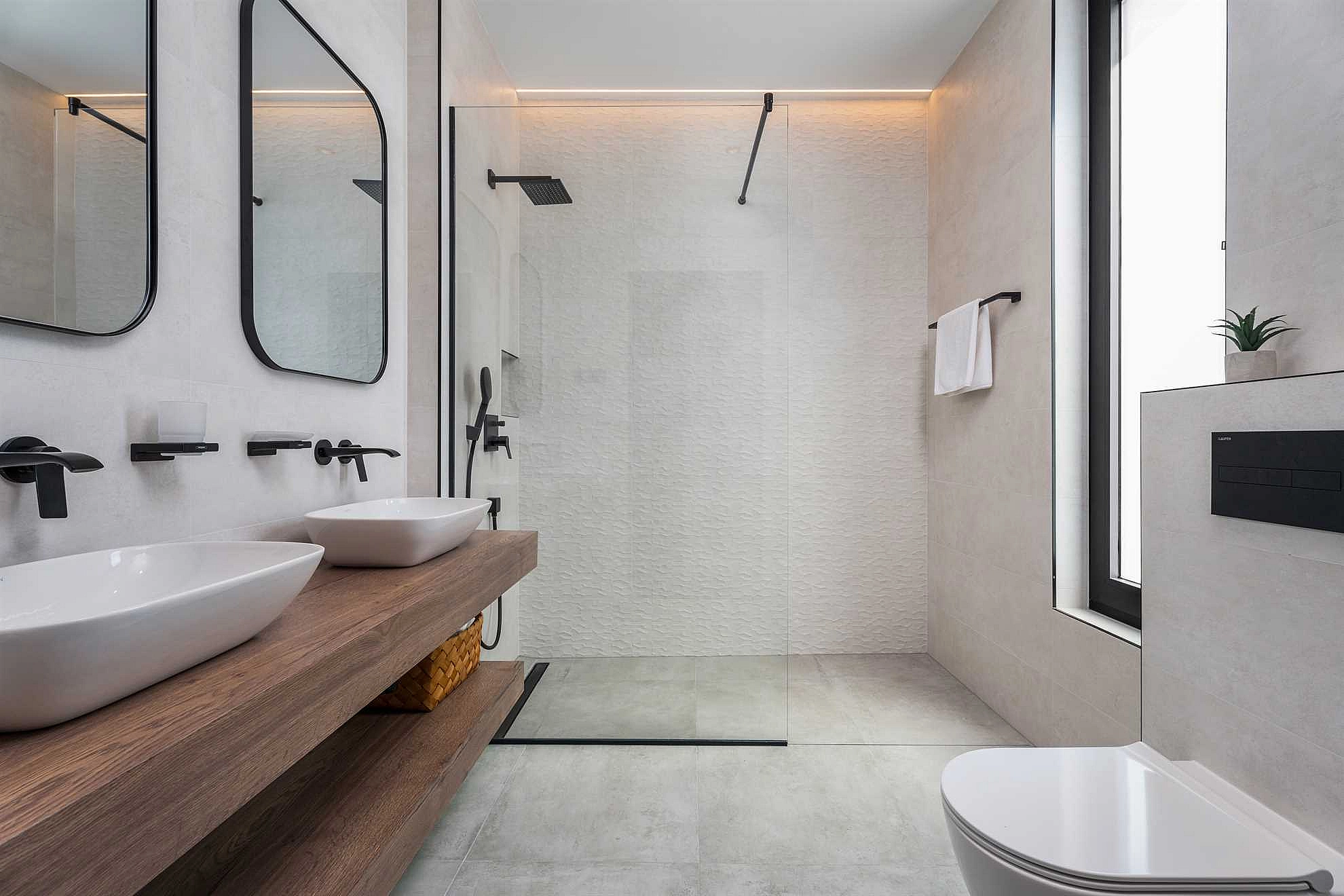 VILLA SEA BREEZE, 5 SCHLAFZIMMER LUXUSVILLA IN DER NÄHE DES MEERES, PRIVATER BEHEIZTER POOL, OMIŠ BRZET - 1868413 Villa Sea Breeze, 5 Schlafzimmer Luxusvilla in der Nähe des Meeres, privater beheizter Pool, Omiš Brzet