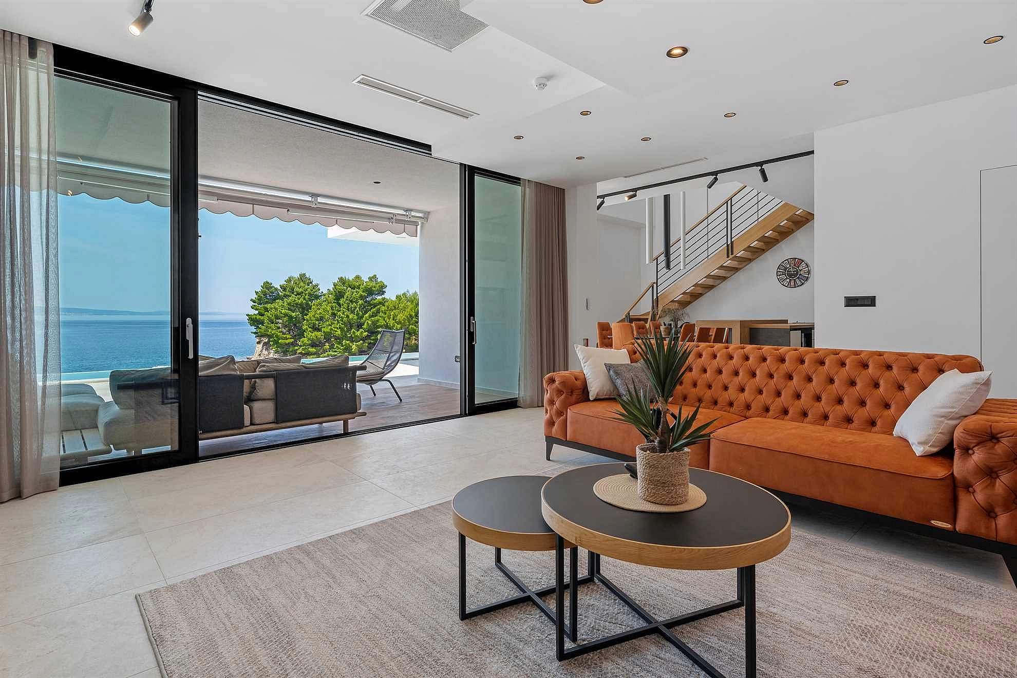 VILLA SEA BREEZE, 5 SCHLAFZIMMER LUXUSVILLA IN DER NÄHE DES MEERES, PRIVATER BEHEIZTER POOL, OMIŠ BRZET - 1868437 Villa Sea Breeze, 5 Schlafzimmer Luxusvilla in der Nähe des Meeres, privater beheizter Pool, Omiš Brzet