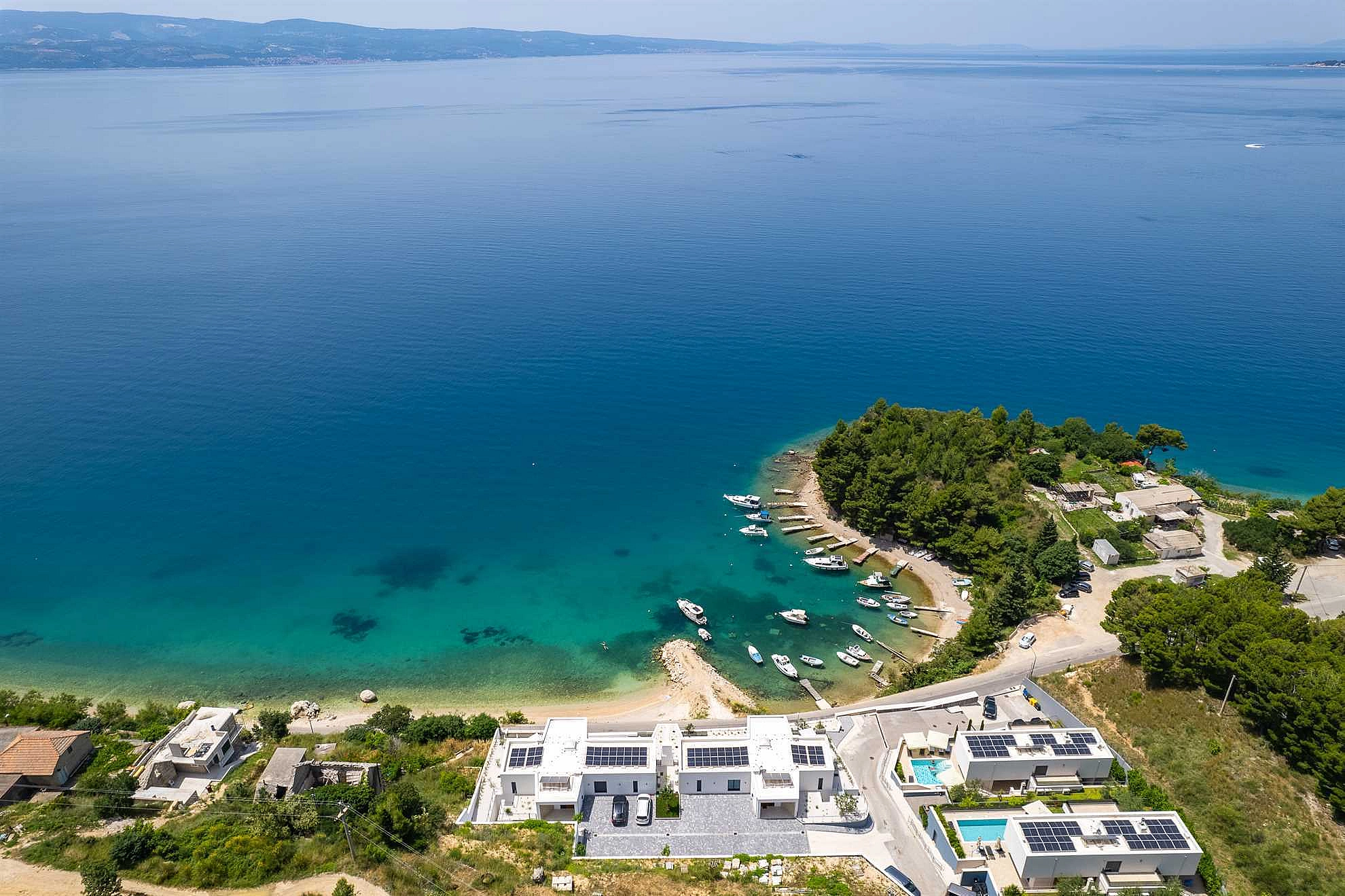 VILLA LOMA, 5 BEDROOM LUXURY VILLA NEAR THE SEA, PRIVATE HEATED POOL, OMIŠ BRZET - 1868447 Villa Loma, 5 bedroom Luxury Villa near the sea, private heated pool, Omiš Brzet