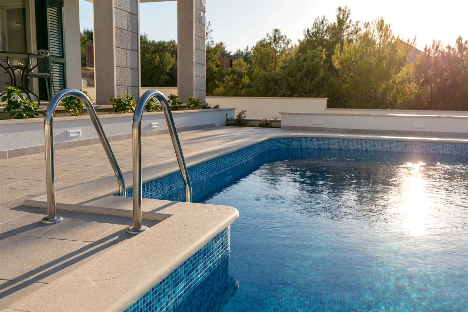 FAMILY VILLA MAKARAC WITH PRIVATE POOL NEAR THE SEA, BRAC ISLAND - 187663 Family Villa Makarac with private pool near the sea, Brac Island