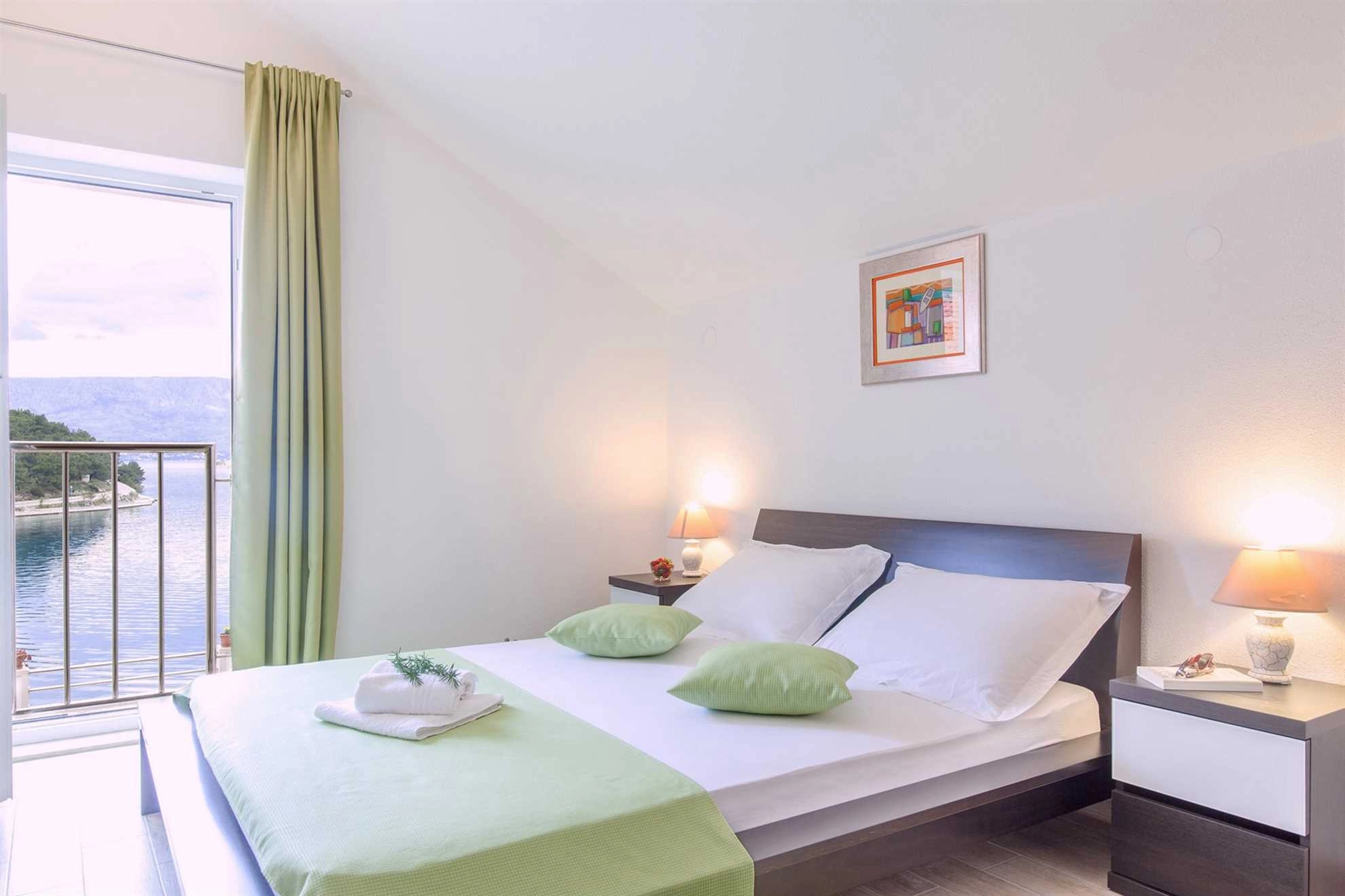 FERIENHAUS PUTEUS WENIGE METER VOM MEER ENTFERNT, INSEL BRAC - 188861 Ferienhaus Puteus wenige Meter vom Meer entfernt, Insel Brac