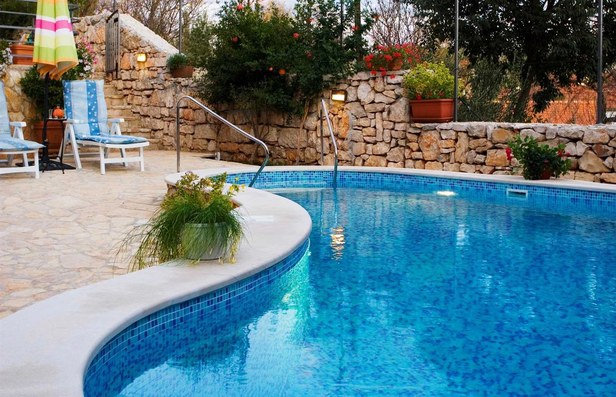 Traditional Villa Vicina with Private Pool in Milna, Brac Island