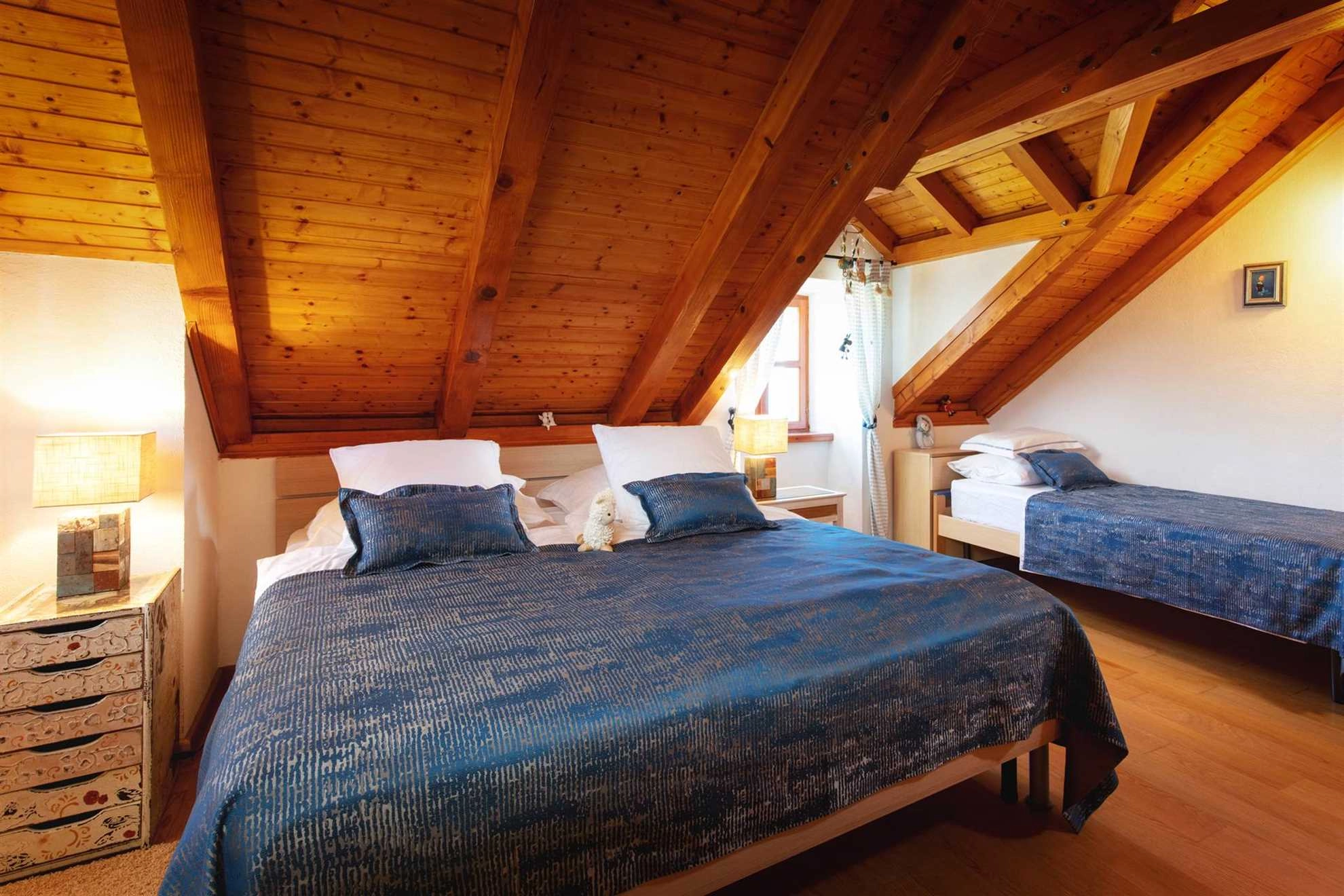 Traditional Villa Vicina with Private Pool in Milna, Brac Island