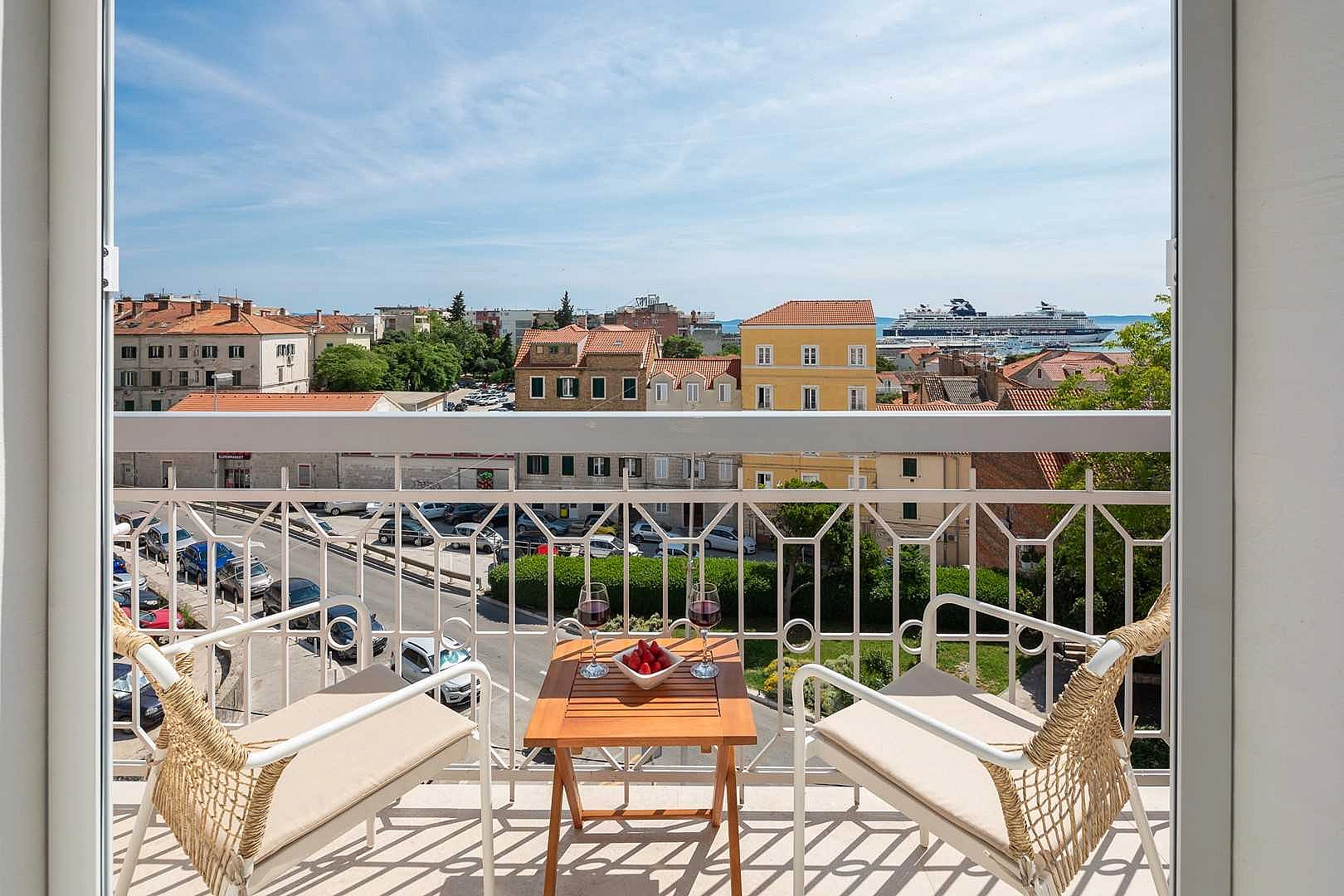 LE PRESTIGE ROOM IN SPLIT NEAR MAIN PROMENADE - 2098275 Le Prestige Room in Split near main promenade