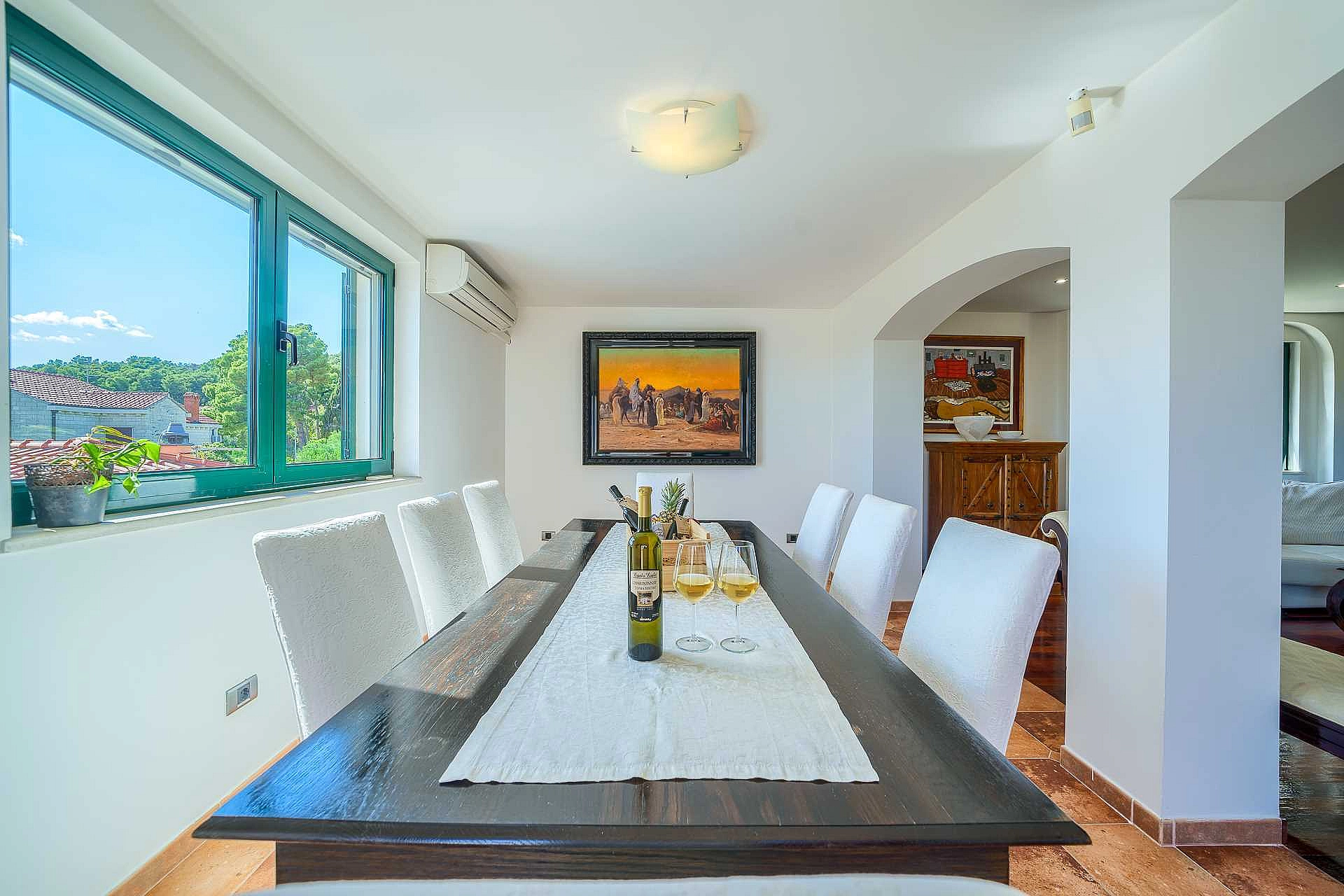 FAMILY VILLA RASOTICA WITH LARGE SWIMMING POOL, OUTDOOR KITCHEN - 2197344 Family Villa Rasotica with large swimming pool, outdoor kitchen