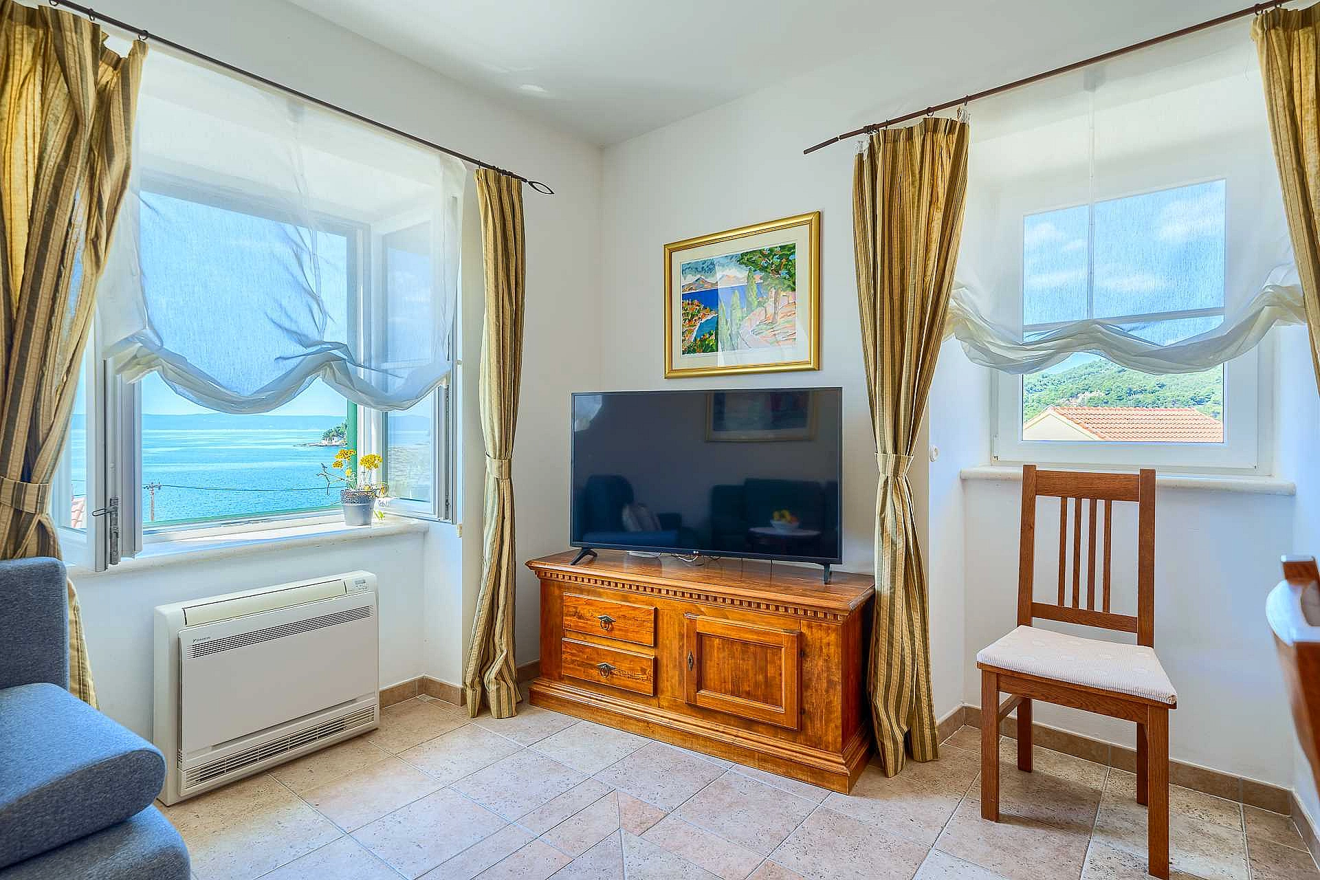 Villa Mir Vami blizu plaže, privatni bazen, Sumartin, otok Brač