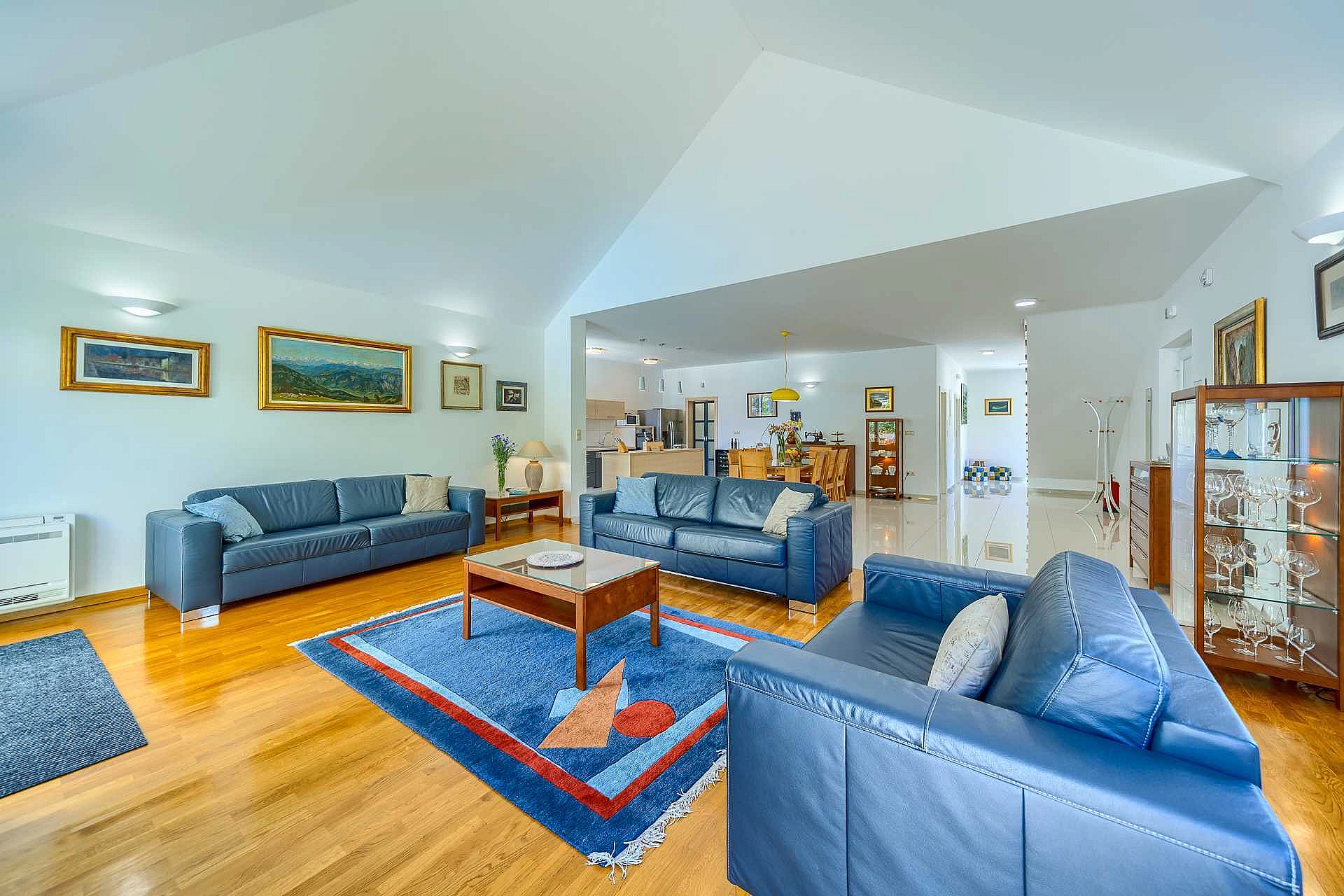 Villa Župa in Dalmatian Hinterland with private pool near Biokovo