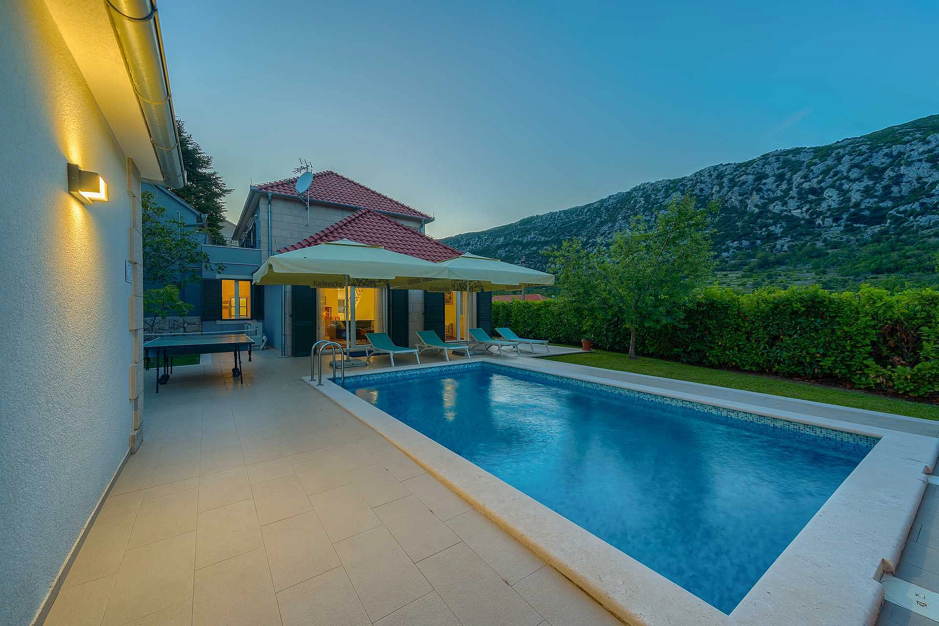 Villa Župa in Dalmatian Hinterland with private pool near Biokovo
