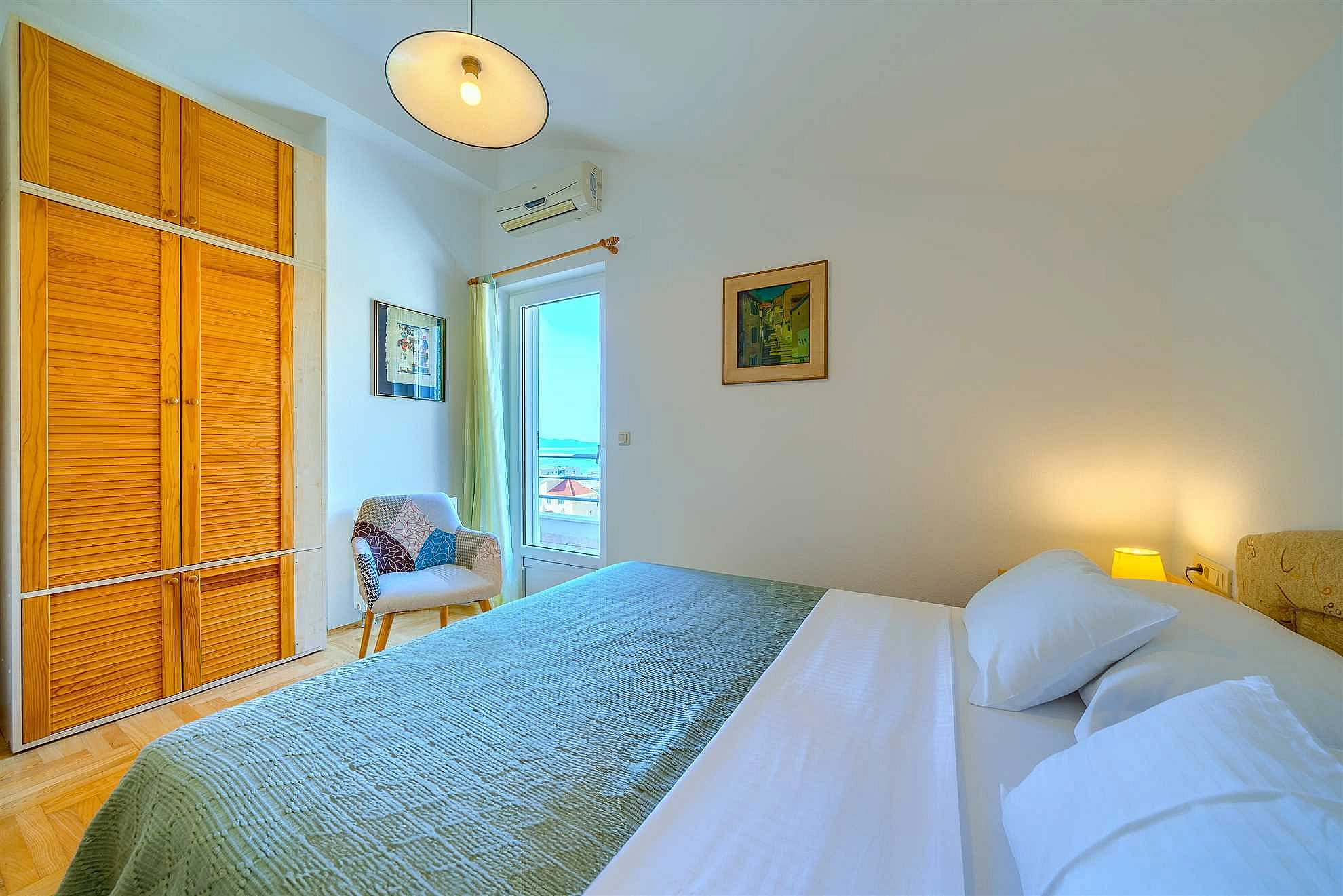 Villa Nugal - Familienvilla mit 5 Schlafzimmern und beheiztem Pool in Makarska