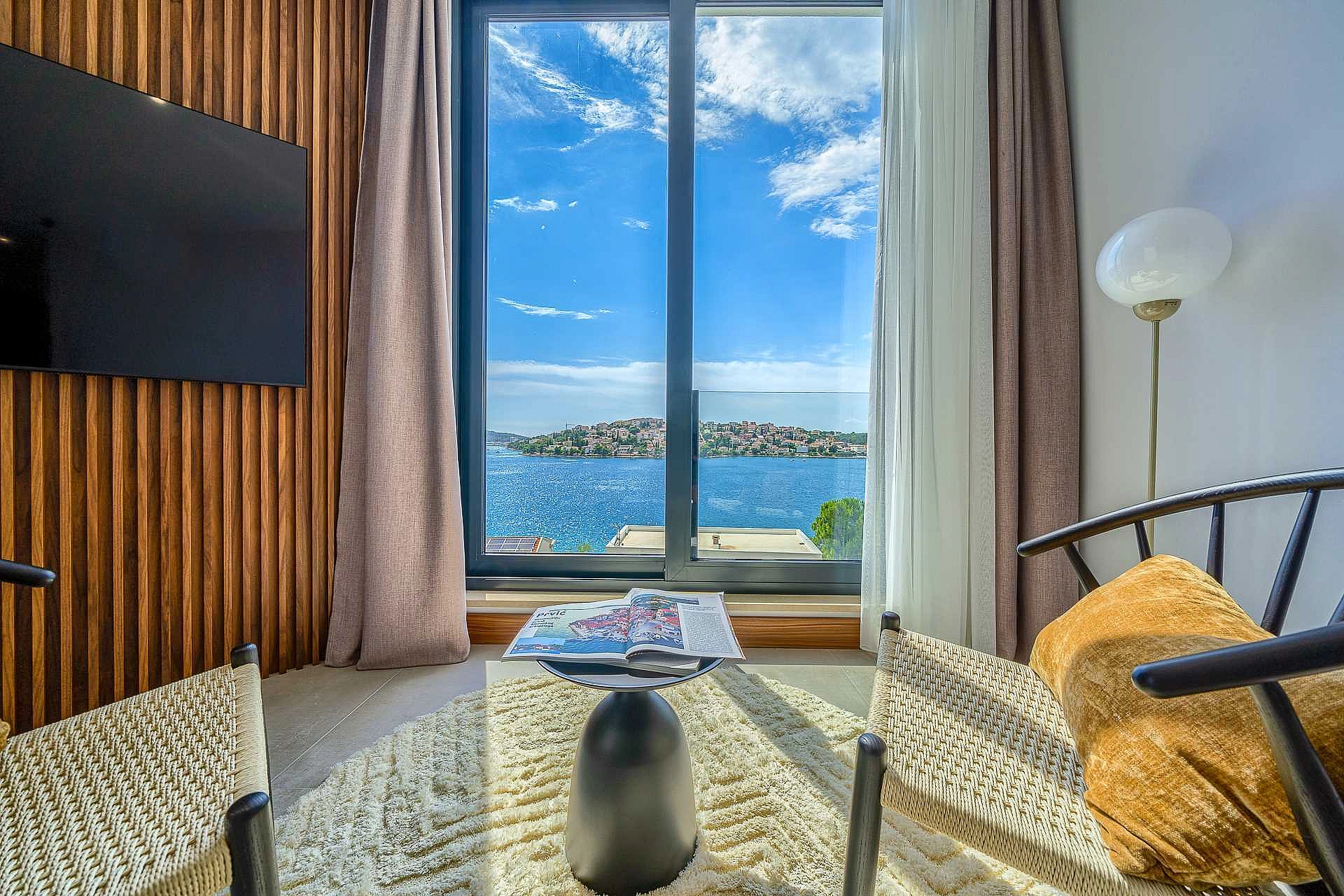 VILLA ALLINA, LUXURIOUS 5- BEDROOM VILLA WITH PANORAMIC VIEWS WITH HEATED POOL - 4250606 Villa Allina, Luxurious 5- Bedroom Villa with Panoramic Views with Heated Pool