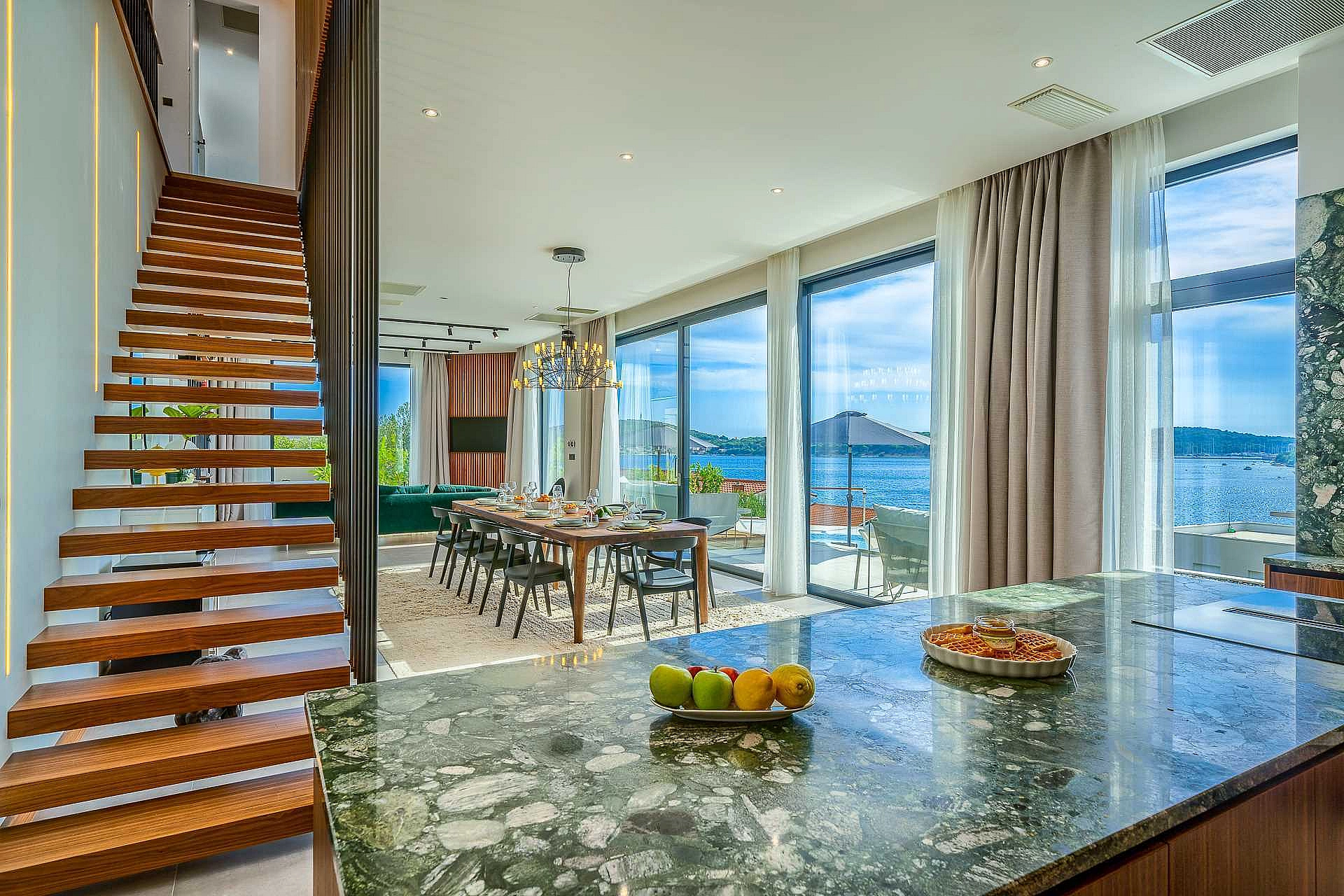 VILLA ALLINA, LUXURIOUS 5- BEDROOM VILLA WITH PANORAMIC VIEWS WITH HEATED POOL - 4250648 Villa Allina, Luxurious 5- Bedroom Villa with Panoramic Views with Heated Pool