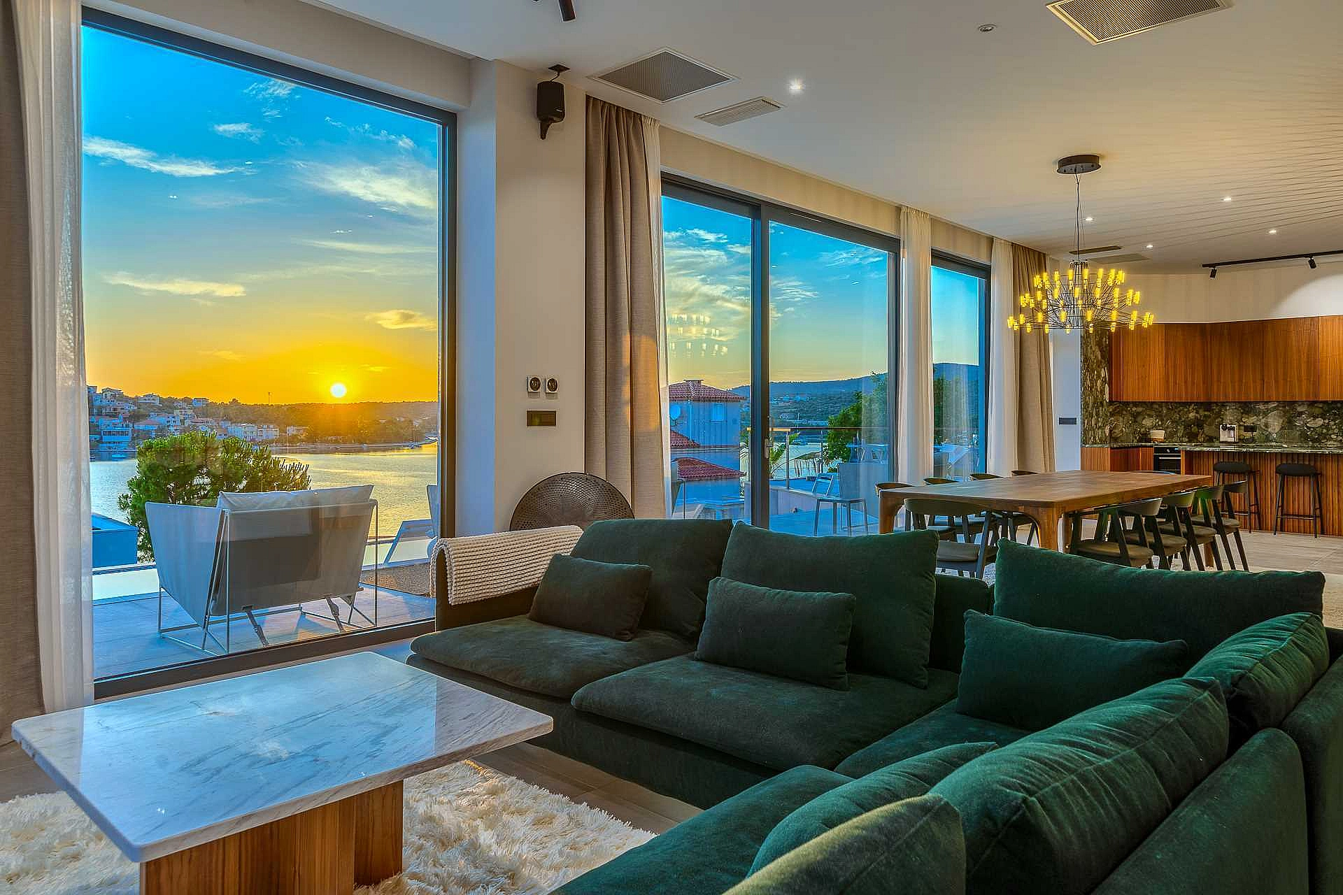 VILLA ALLINA, LUXURIOUS 5- BEDROOM VILLA WITH PANORAMIC VIEWS WITH HEATED POOL - 4250667 Villa Allina, Luxurious 5- Bedroom Villa with Panoramic Views with Heated Pool