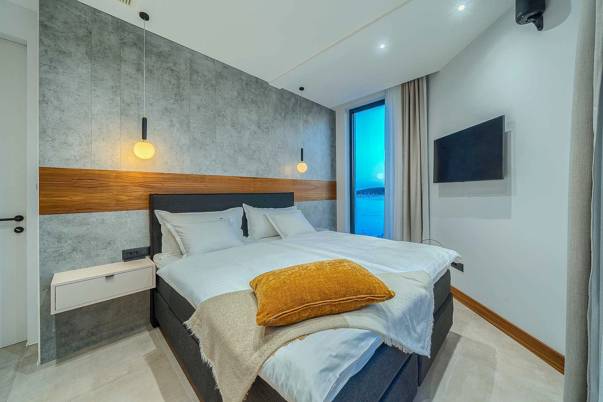VILLA ALLINA, LUXURIOUS 5- BEDROOM VILLA WITH PANORAMIC VIEWS WITH HEATED POOL - 4250676 Villa Allina, Luxurious 5- Bedroom Villa with Panoramic Views with Heated Pool