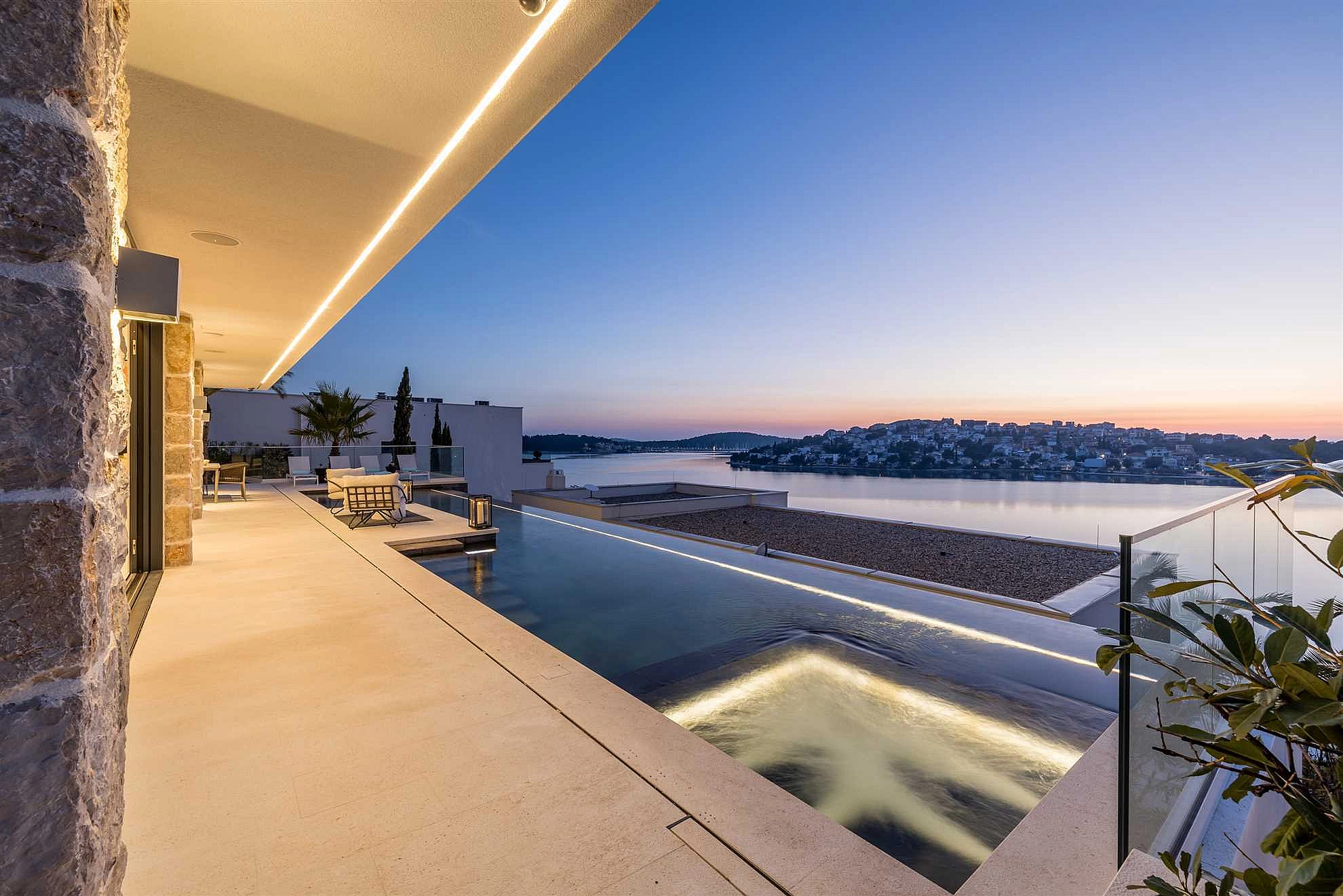 Villa Olive Vista 2, Private Heated Pool, Rogoznica