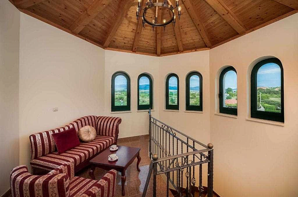 Villa Nature's Embrace