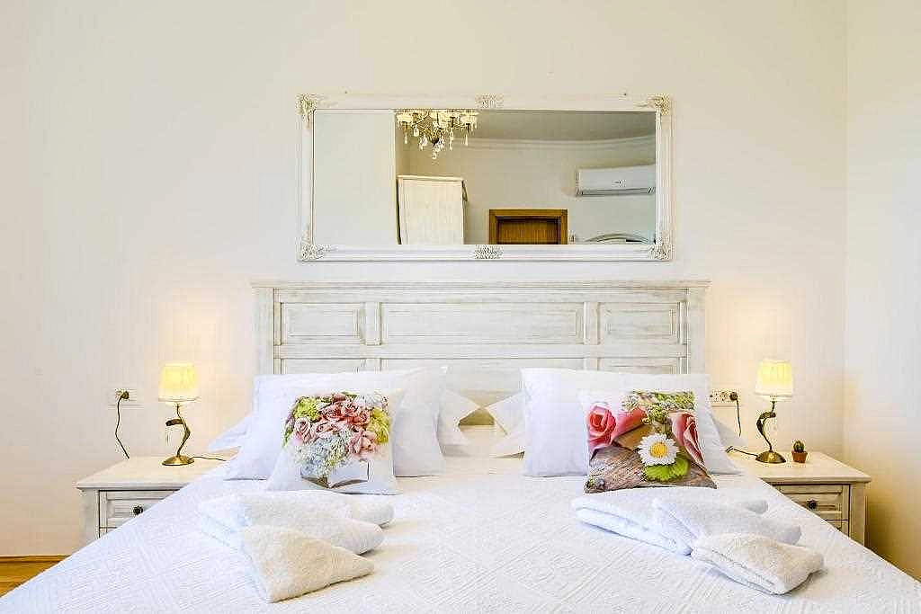 Villa Nature's Embrace