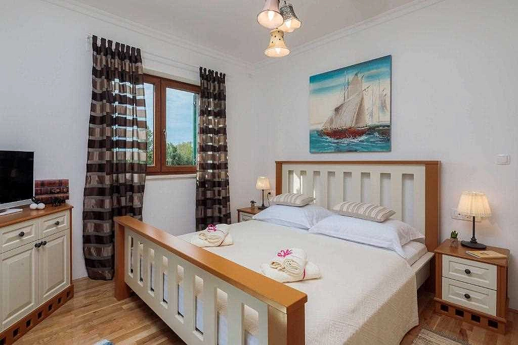 Villa Nature's Embrace