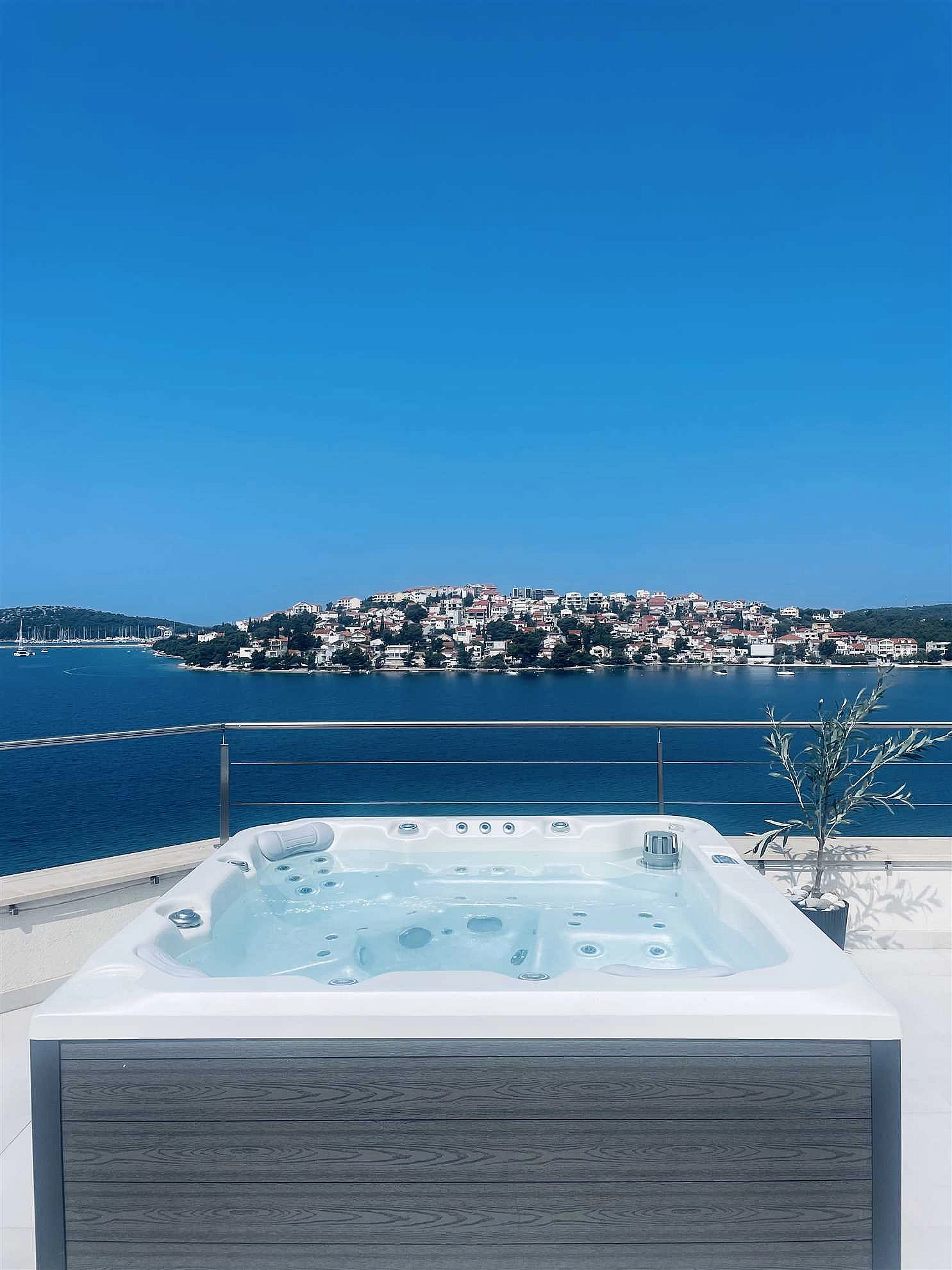 VILLA ALLINA, LUXURIOUS 5- BEDROOM VILLA WITH PANORAMIC VIEWS WITH HEATED POOL - 4285074 Villa Allina, Luxurious 5- Bedroom Villa with Panoramic Views with Heated Pool