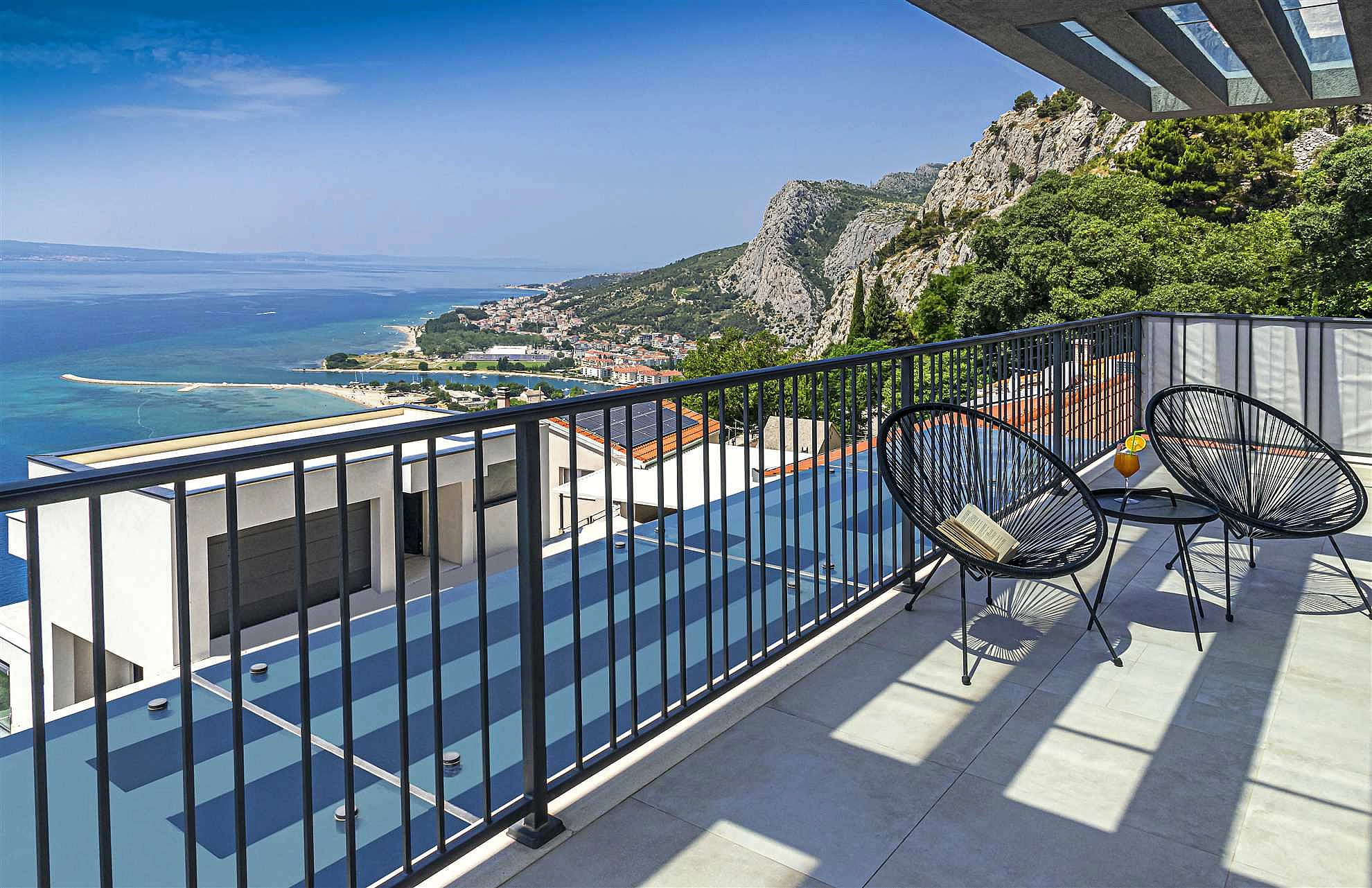 VILLA LUXURY DREAM IN OMIŠ, BEHEIZTER INNENPOOL - 841511344CD24AB59AA3DE0EA3F5D085 Villa Luxury Dream in Omiš, beheizter Innenpool