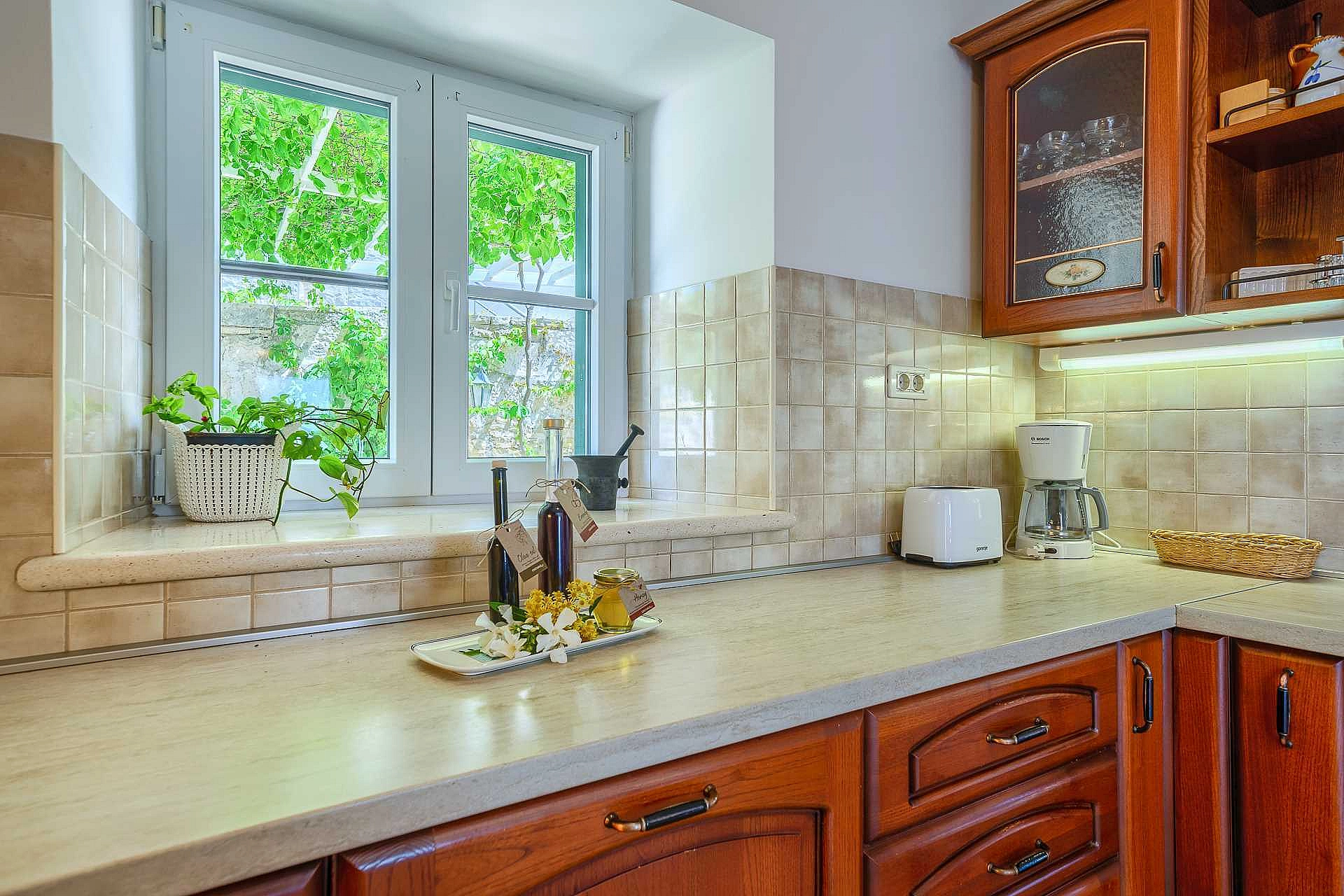 Villa Mir Vami in Strandnähe, privater Pool, Sumartin, Insel Brac