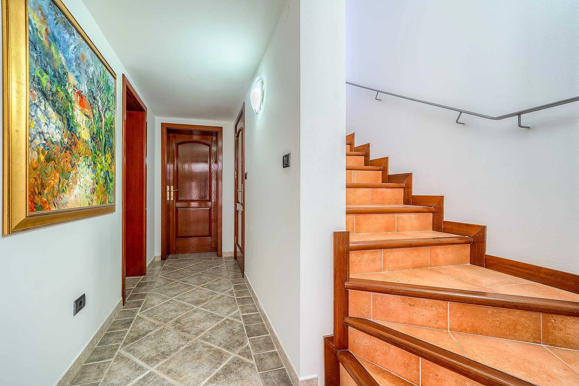 Family Villa Rasotica with large swimming pool, outdoor kitchen