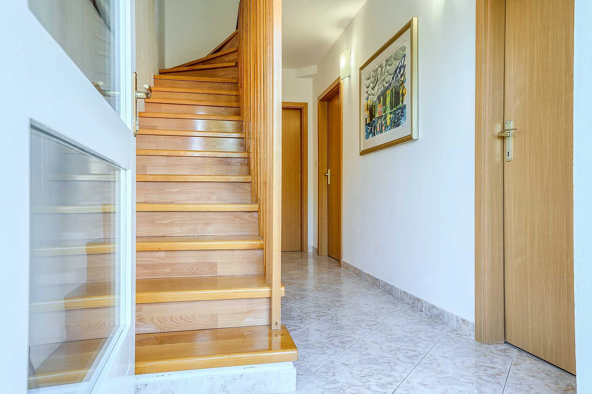 Traditional Villa Bonaca in Sumartin with private pool, Brač Island, near sea