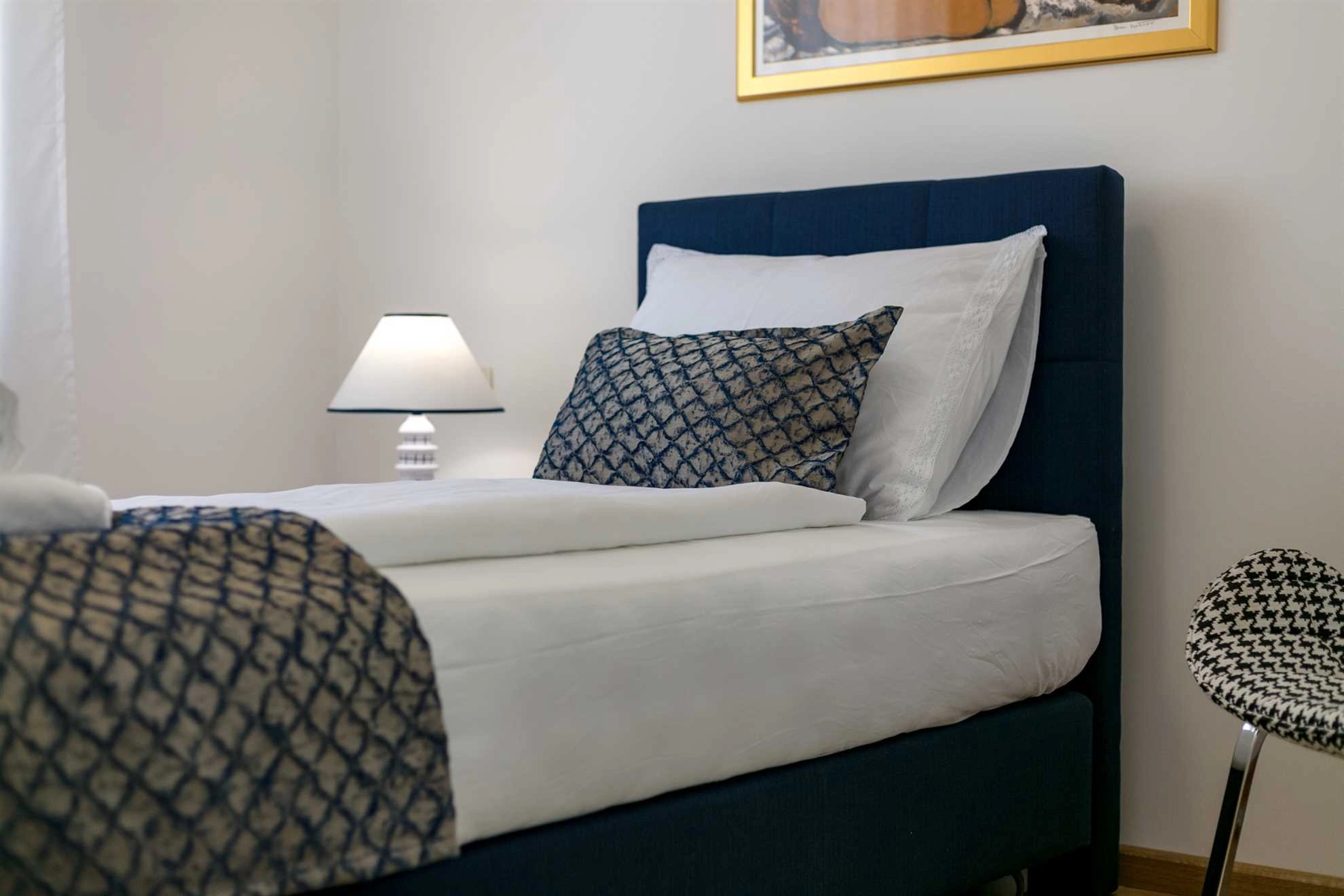 Family Villa Makarac with private pool near the sea, Brac Island