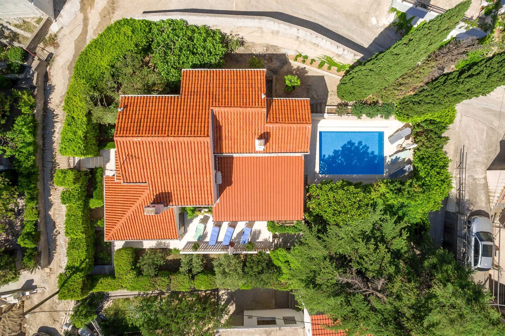 Obiteljska Villa Skalinada s privatnim bazenom, Baška Voda