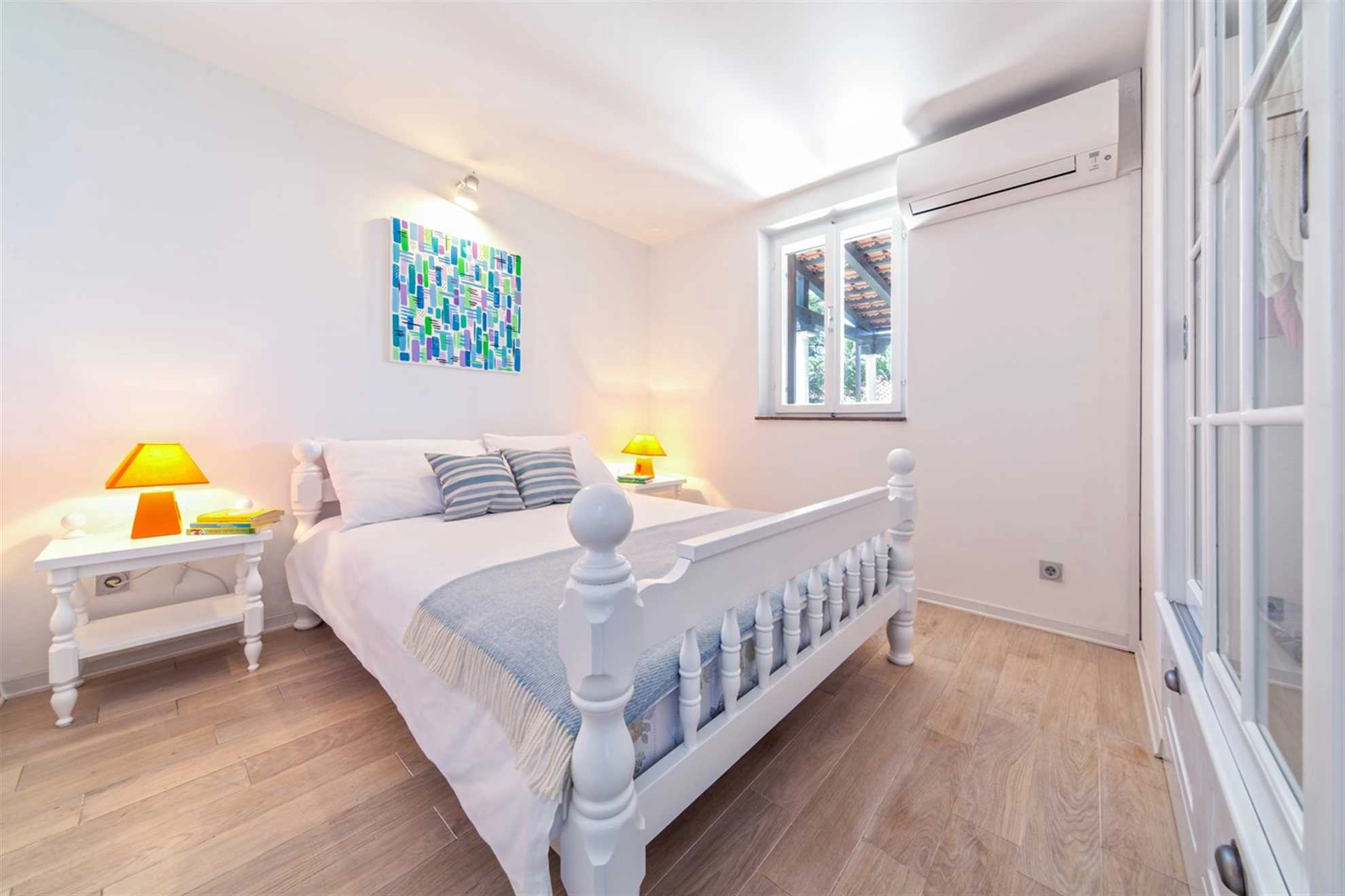 Obiteljska Villa Skalinada s privatnim bazenom, Baška Voda