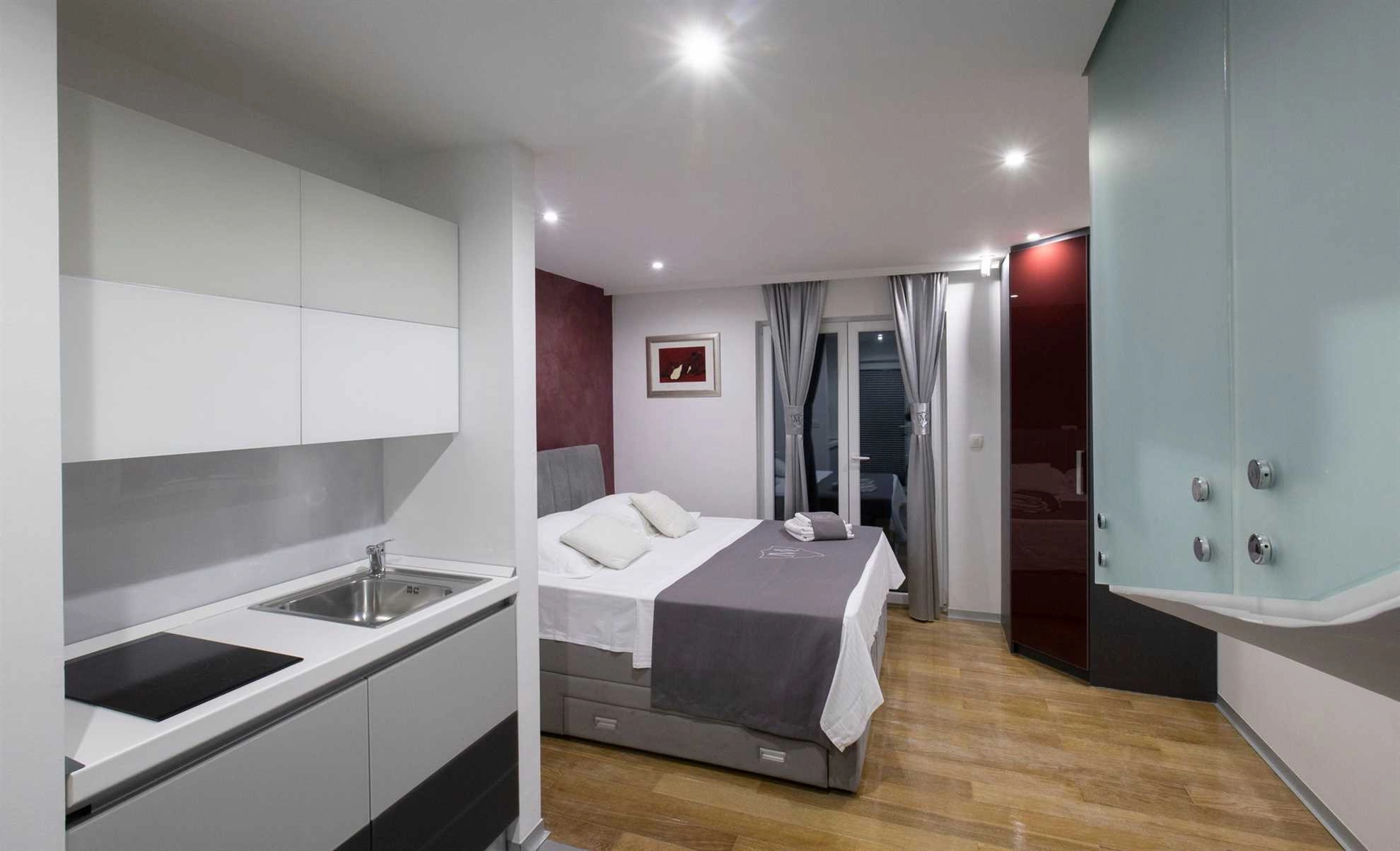 Villa Martinis in Rogoznica with private heated pool, for up to 14 persons