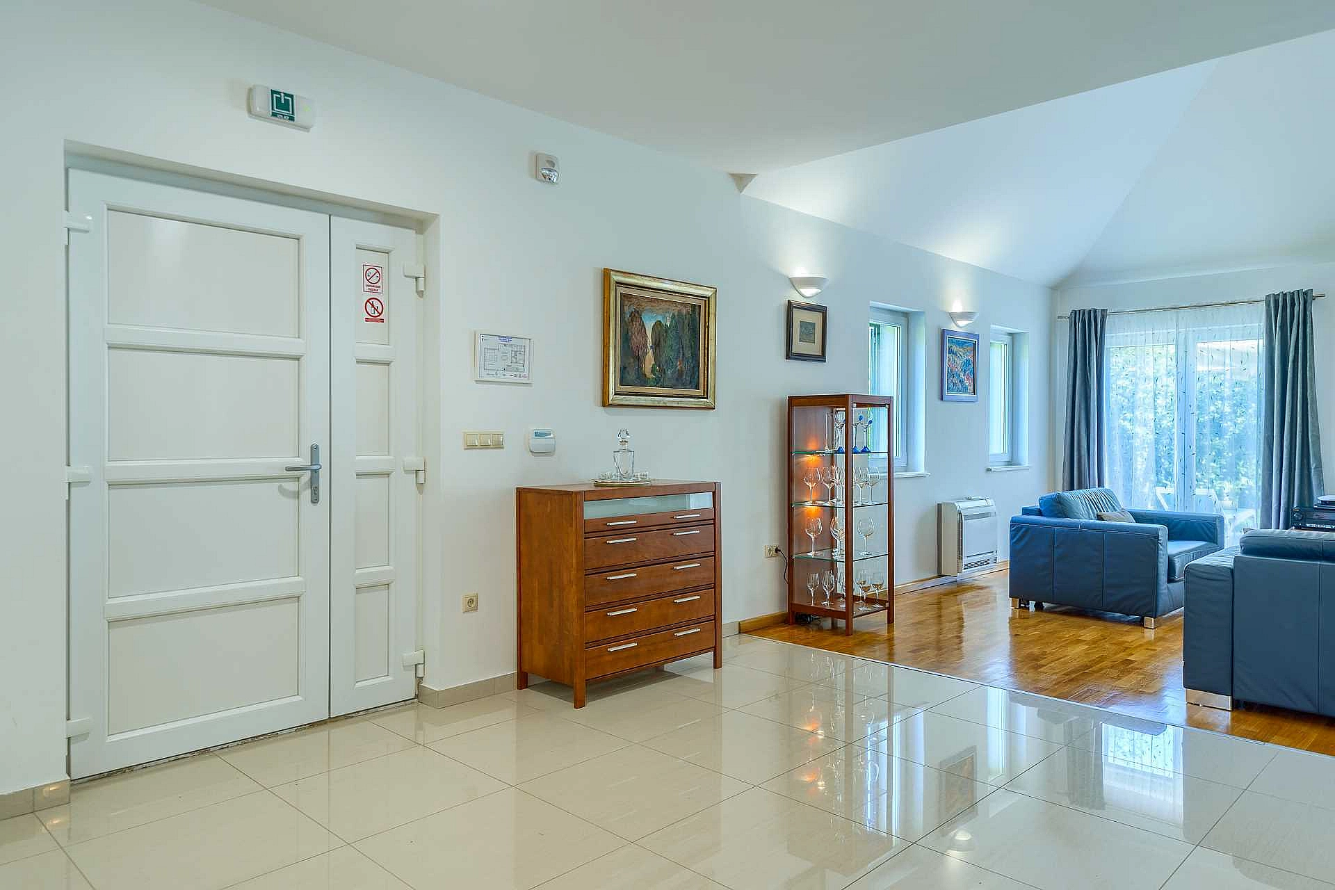 Villa Župa in Dalmatian Hinterland with private pool near Biokovo