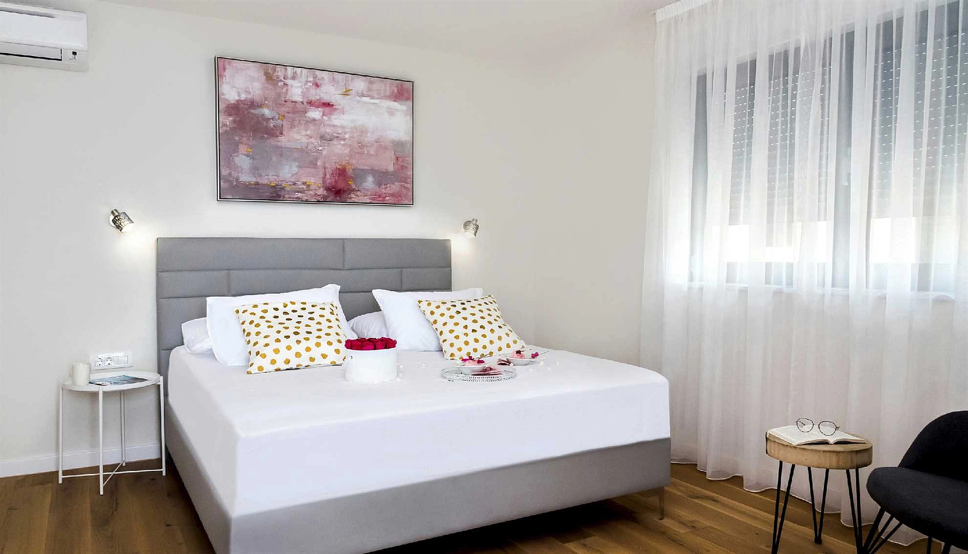 Villa Luxury Dream in Omiš, indoor heated pool