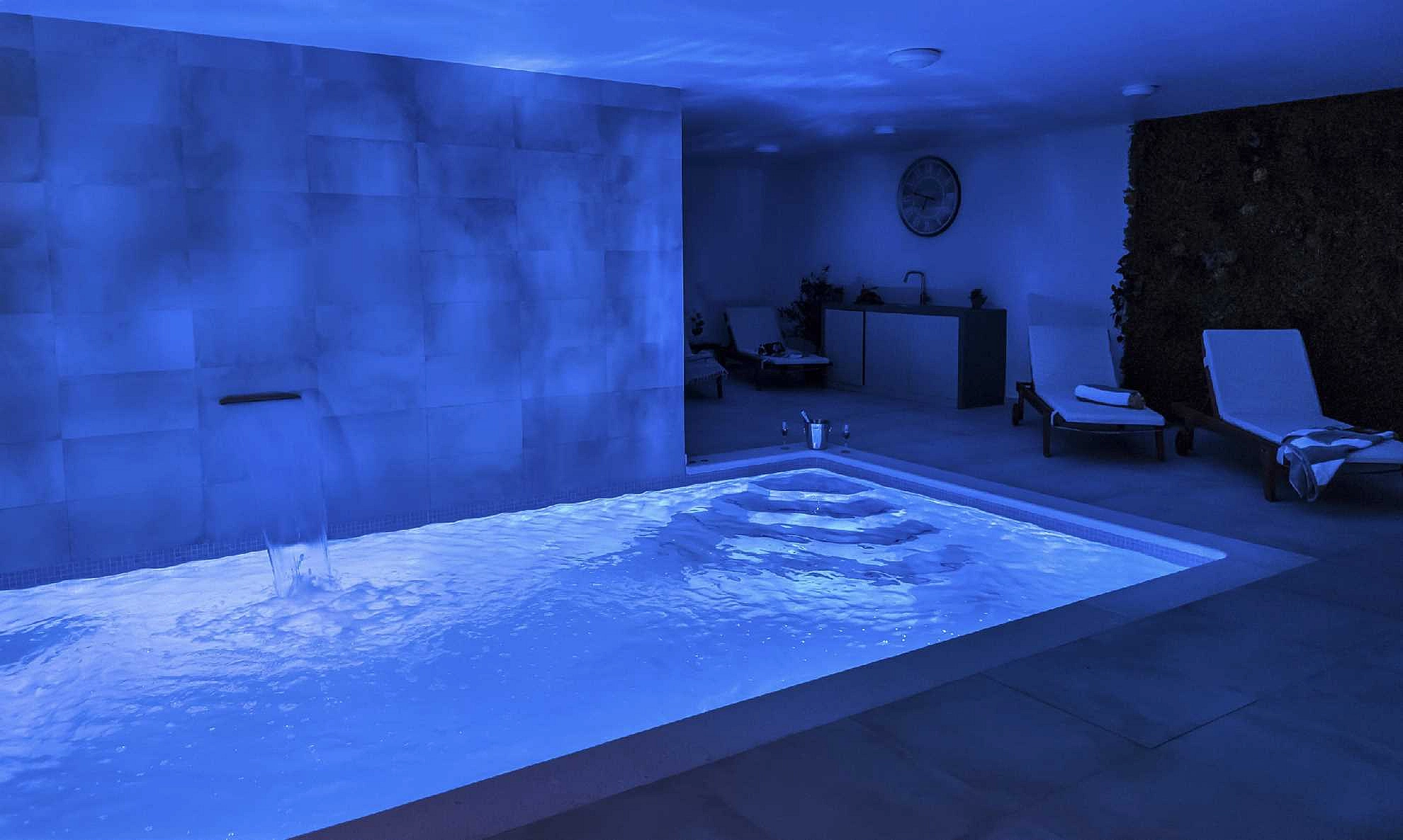 Villa Luxury Dream in Omiš, indoor heated pool