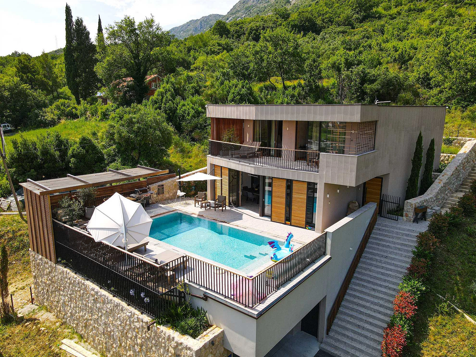 Orvas Villa 69