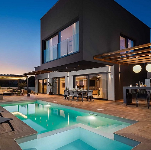 Orvas Villa 304