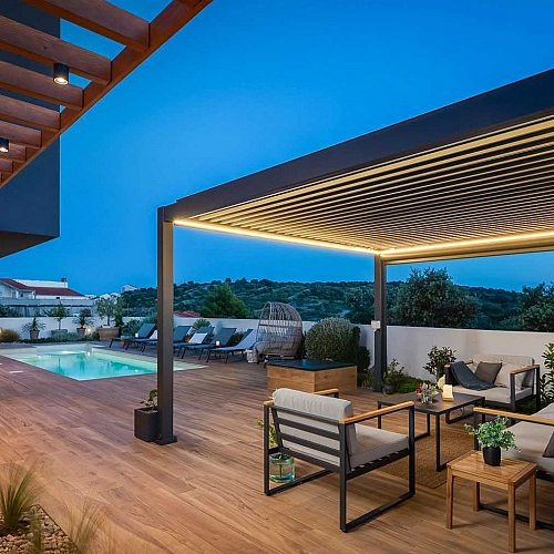 Orvas Villa 304