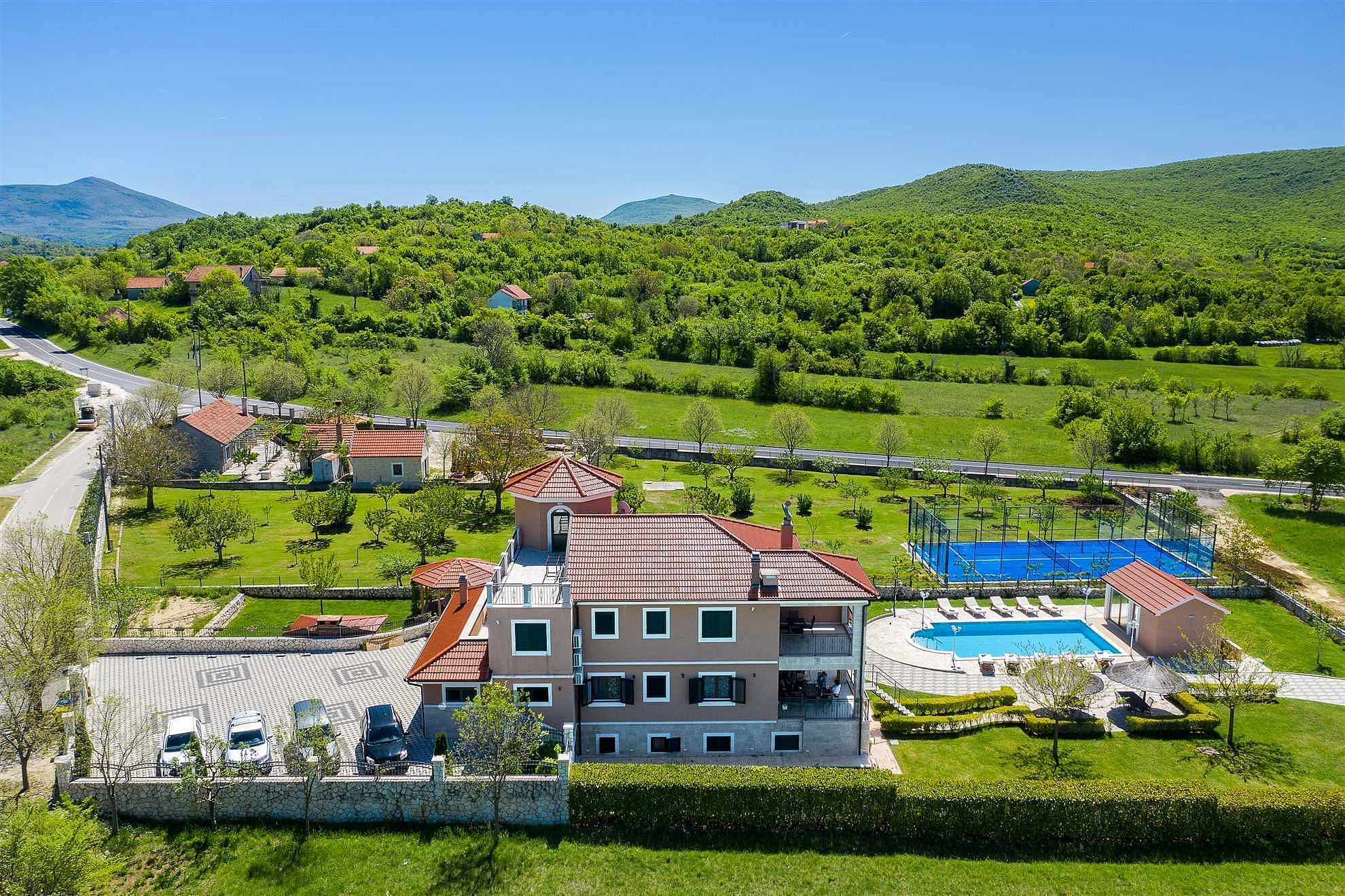 Villa Nature's Embrace