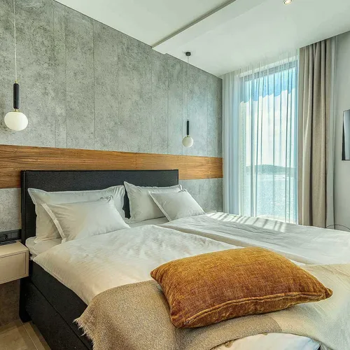 Villa Allina, Luxurious 5- Bedroom Villa with Panoramic Views with Heated Pool