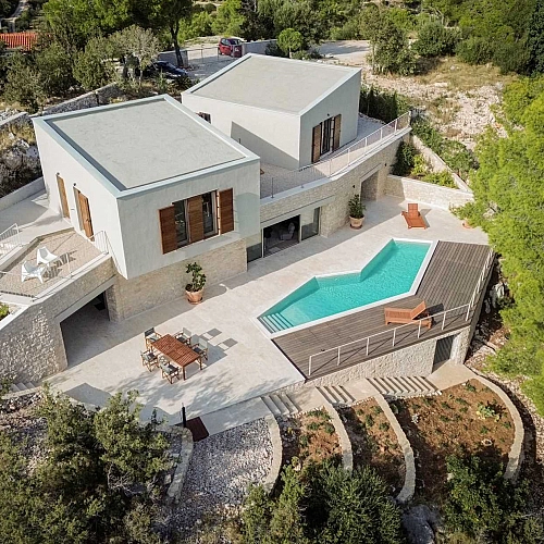 Pine Haven - Island Escape for two, private heated pool, Brac Island