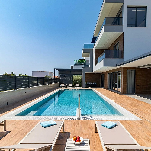 Orvas villa 323