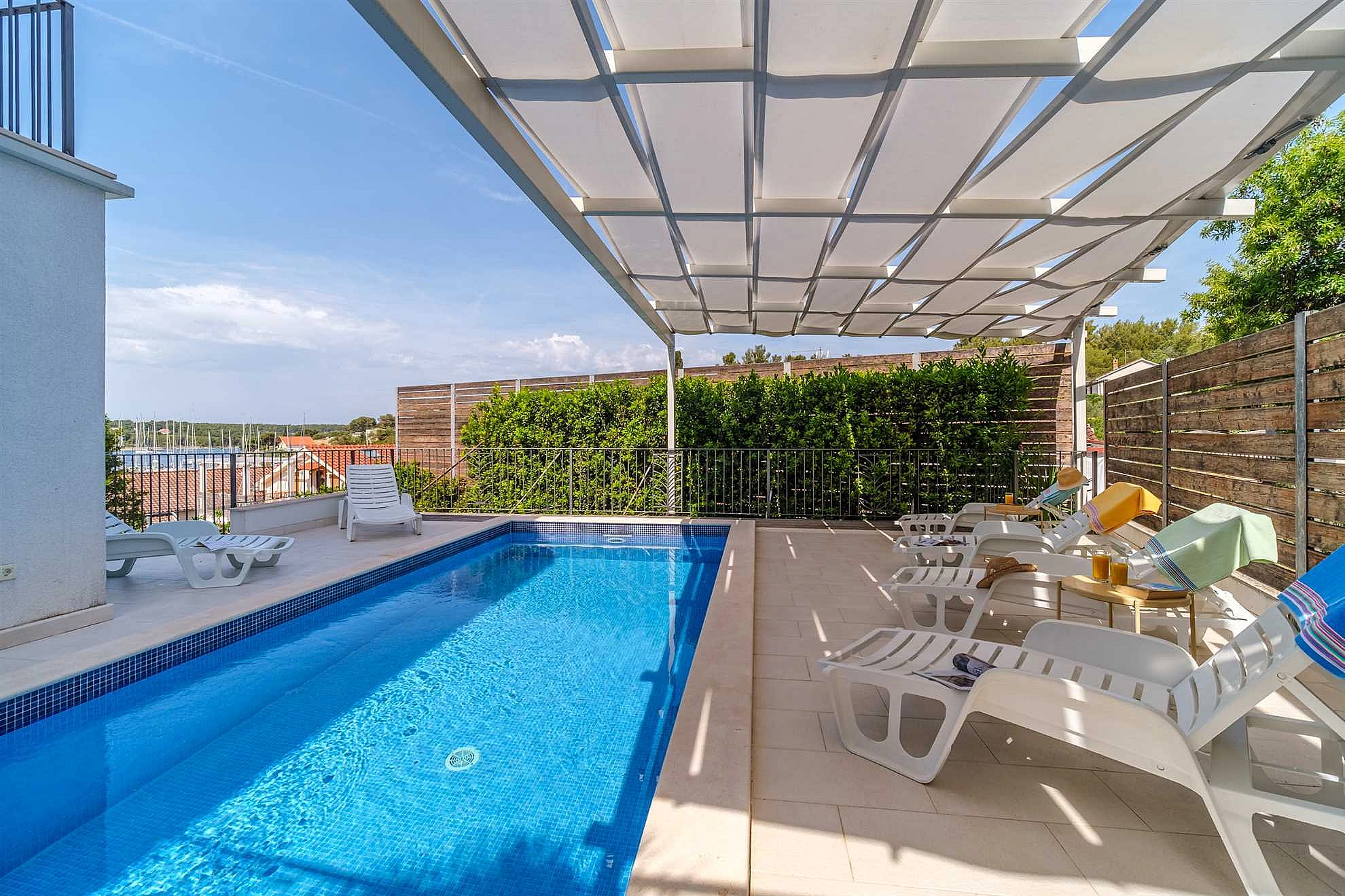 Villa Milna Bay, heated pool, Milna, Brač Island